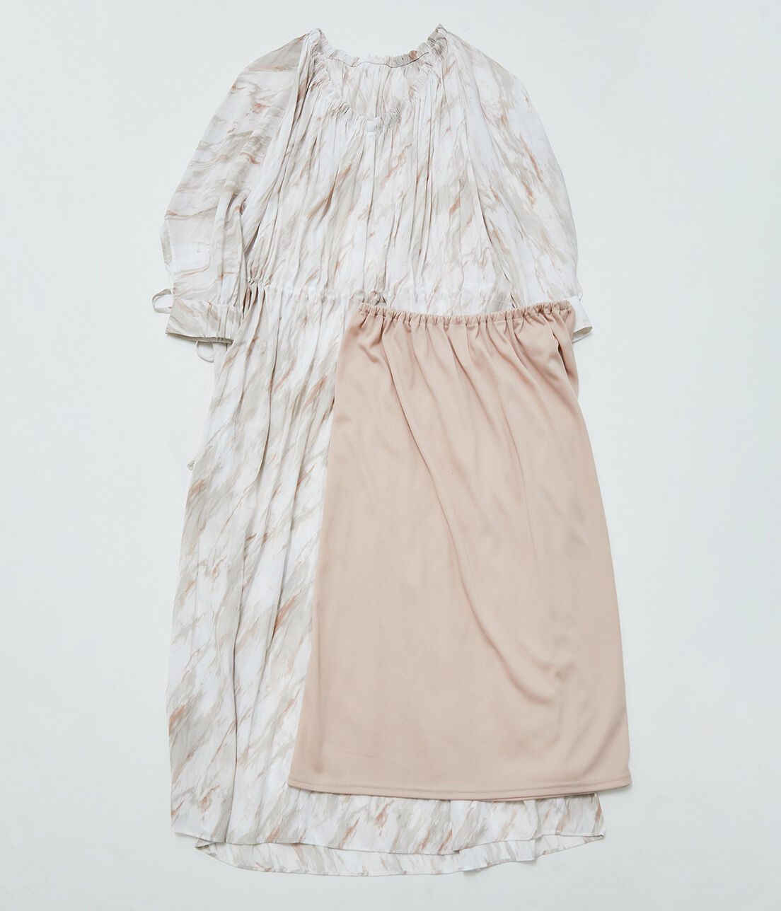 Rope&rsquo;Picnic「【一部店舗限定】【Mon E&rsquo;toile/モンエトワール】ストーンプリントギャザーDRESS」|ドレス|