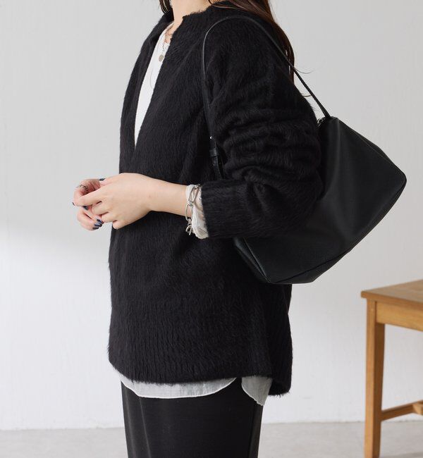  「エアリー深Vニット」|ニット・セーター|