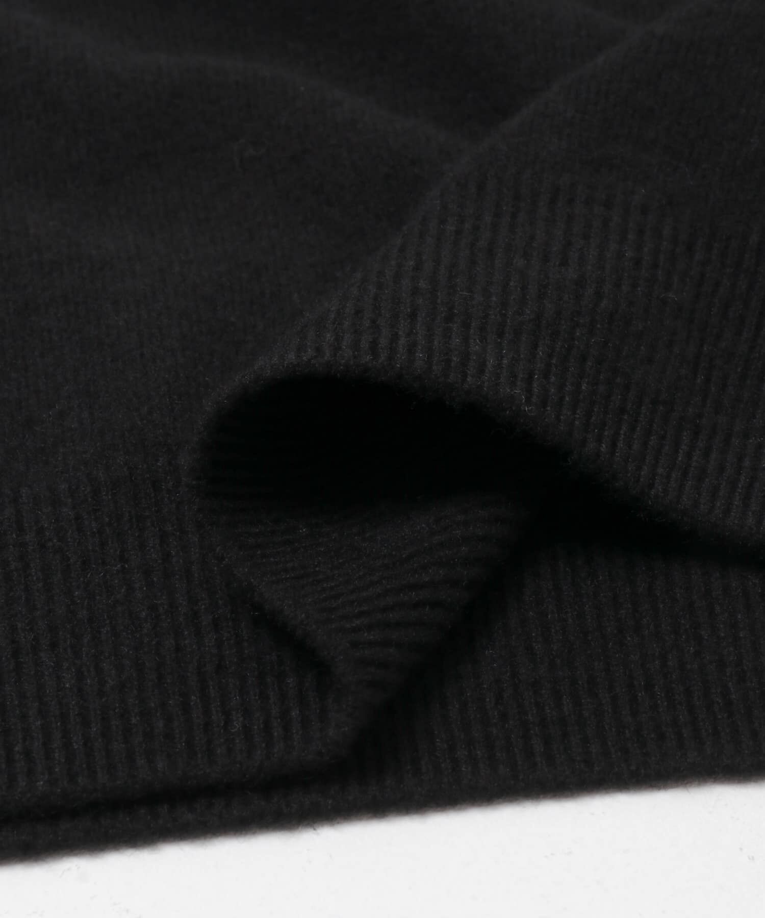 URBAN RESEARCH「ウール100 Vネックルーズソフトニット」|ニット・セーター|