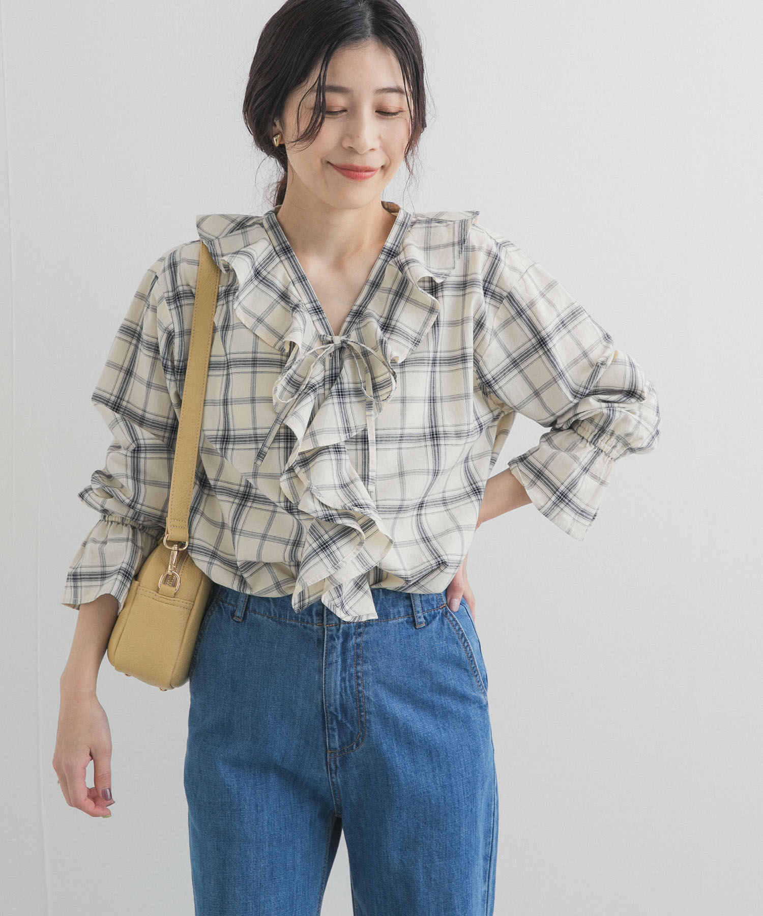 URBAN RESEARCH DOORS「チェックフリルブラウス」|シャツ・ブラウス|