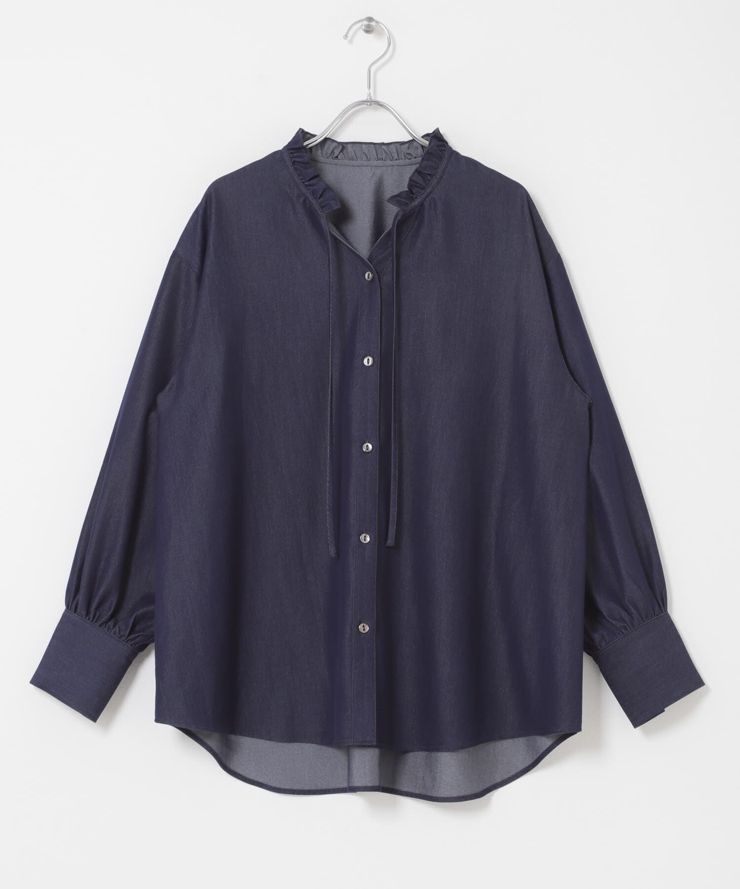 URBAN RESEARCH ROSSO「『WEB限定』フリルネックデニムブラウス」|シャツ・ブラウス|