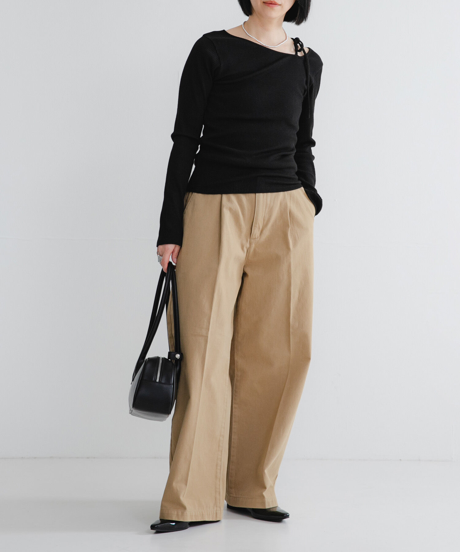 URBAN RESEARCH「カットアウトリボントップス」|Tシャツ・カットソー|