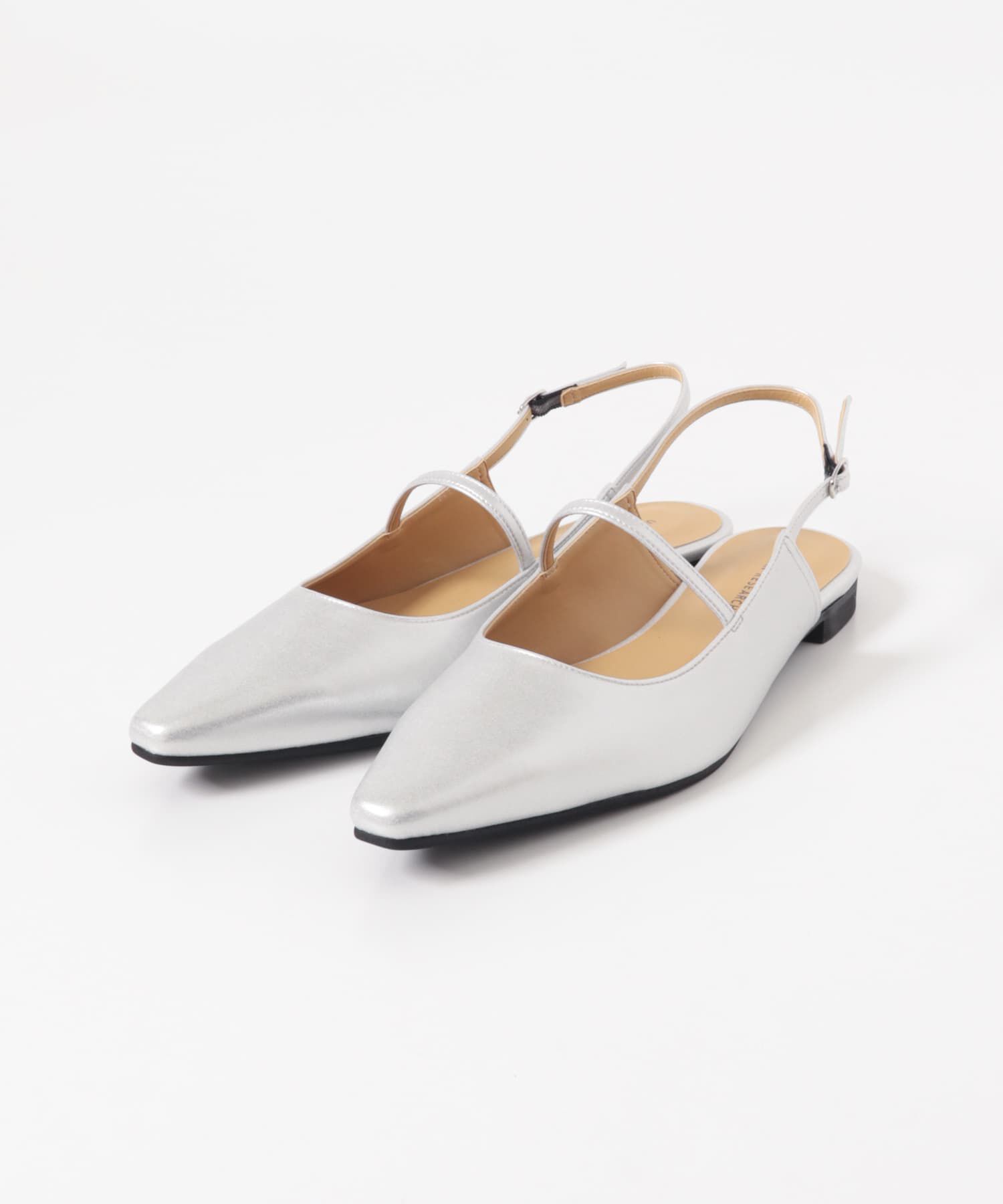 URBAN RESEARCH「ポインテッドバックストラップシューズ」|パンプス|