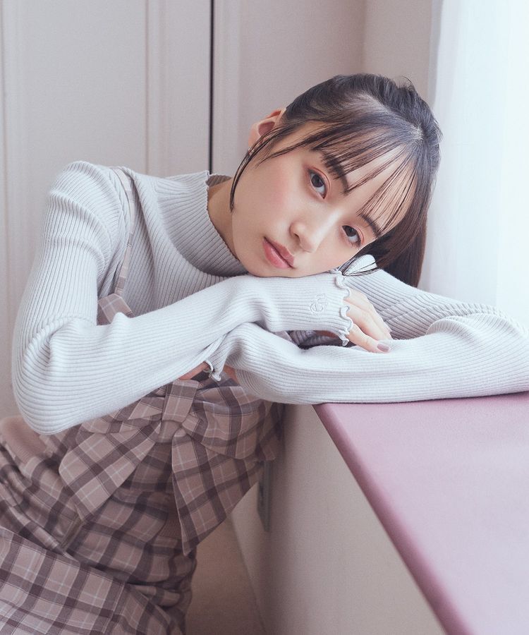 earth music&ecology「袖口刺繍リブニットプルオーバー」|ニット・セーター|Light Gray