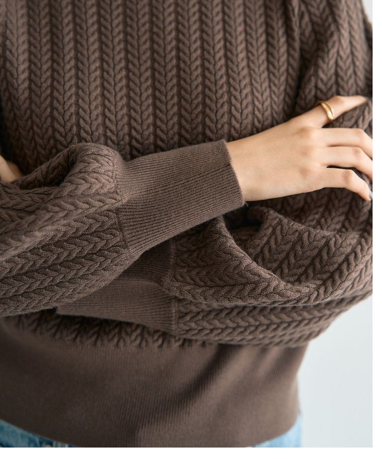 YECCA VECCA「金釦ミニケーブルニット」|ニット・セーター|