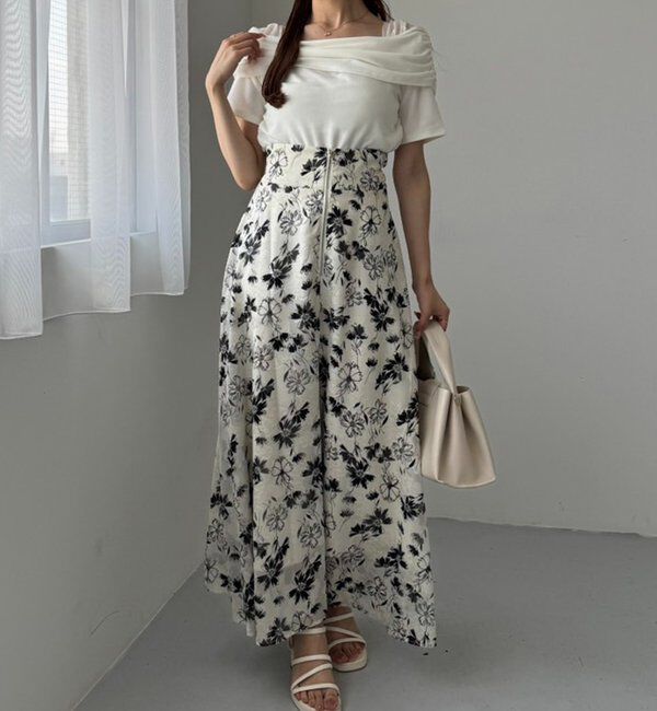  「【リバイバル】エンブレム付きトライアングルバッグ」|ショルダー・メッセンジャー|