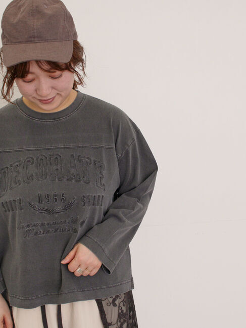 Samansa Mos2「ピグメント加工ロゴ刺繍ロングTシャツ」|Tシャツ・カットソー|
