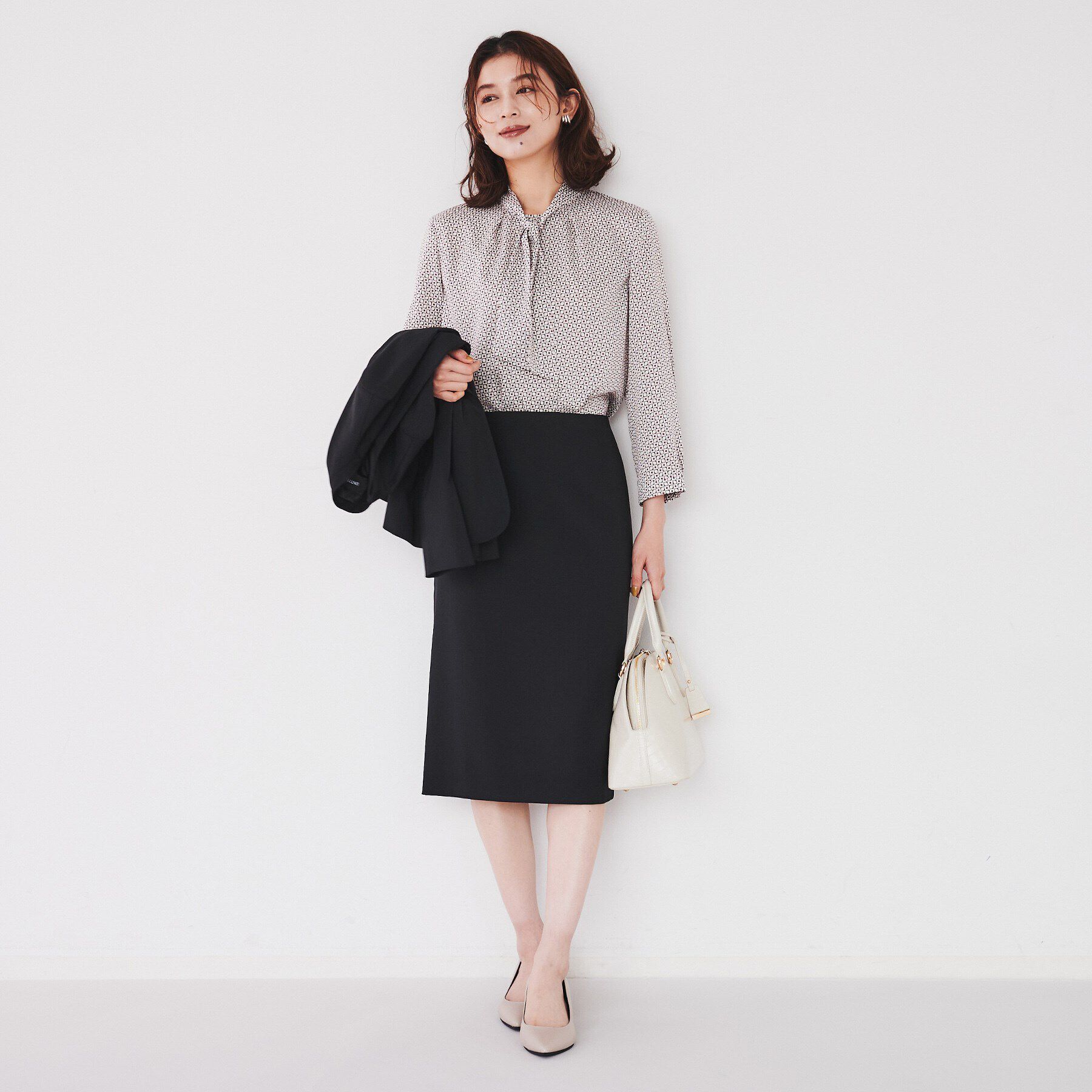 UNTITLED「【洗える通勤スーツ】レジェールギャバ ストレッチタイトスカート」|スカート|