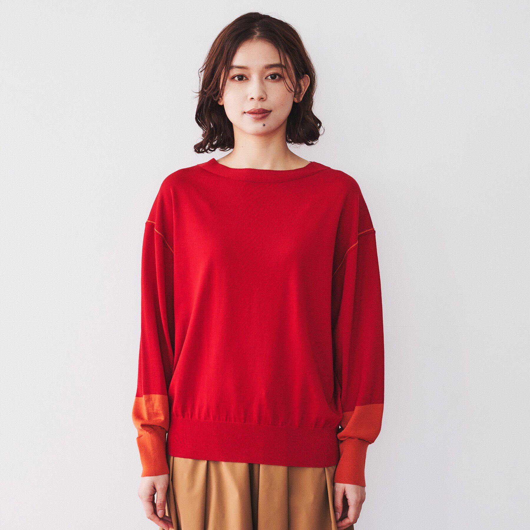 UNTITLED「【袖口カラーがアクセントに！】クルーネック ハイゲージニット」|ニット・セーター|