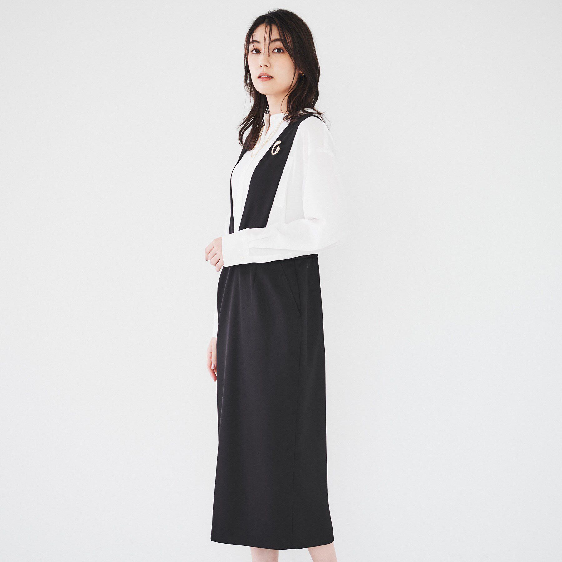 UNTITLED「【肩紐取り外し可/日本製/ミモレ丈】2WAYジャンパースカート」|スカート|