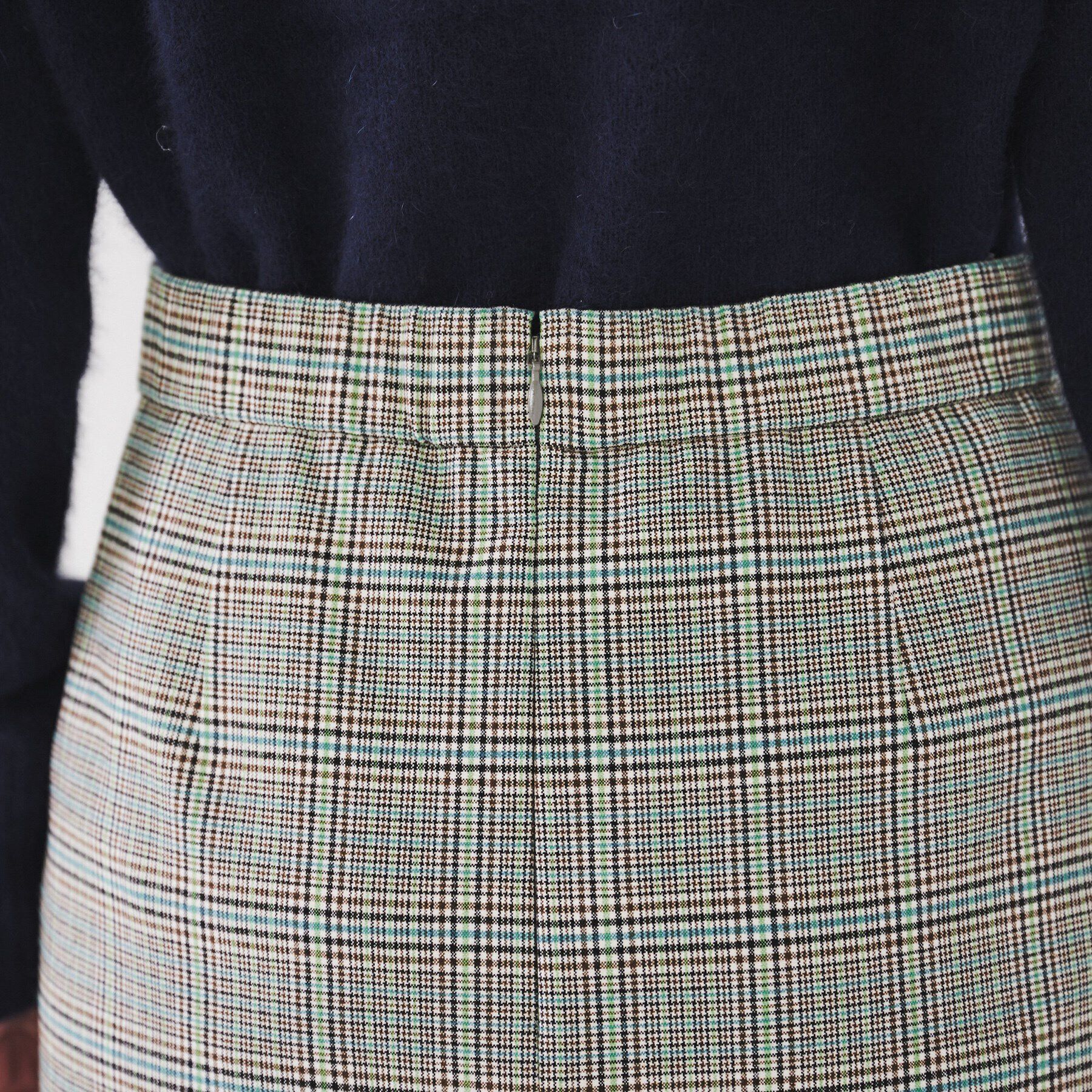 UNTITLED「【後ろウエストゴム/ストレッチ性/日本製】チェックナロースカート」|スカート|