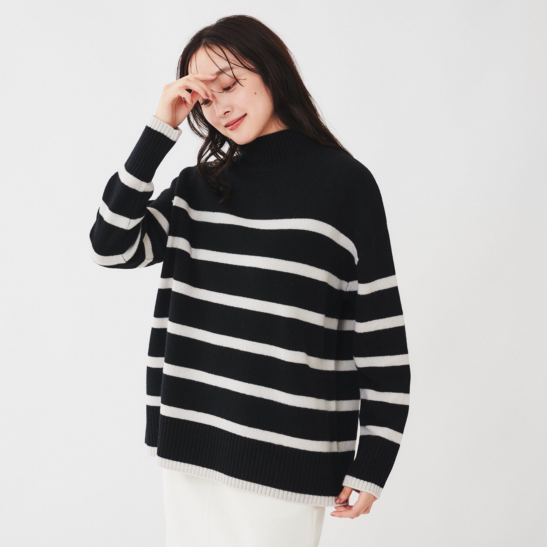 UNTITLED「ラムウールカシミヤ ボトルネックプルオーバーニット」|ニット・セーター|