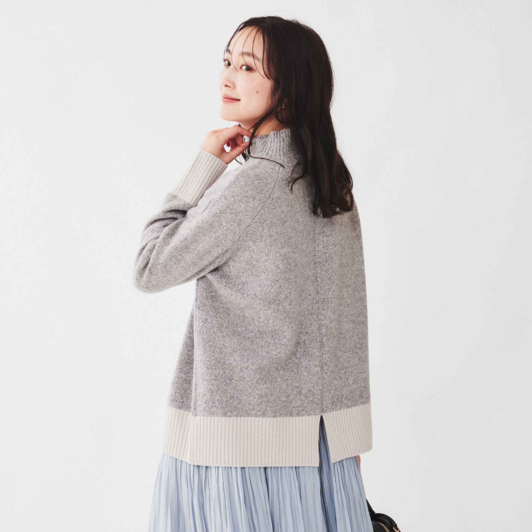 UNTITLED「ラムウールカシミヤ ボトルネックプルオーバーニット」|ニット・セーター|