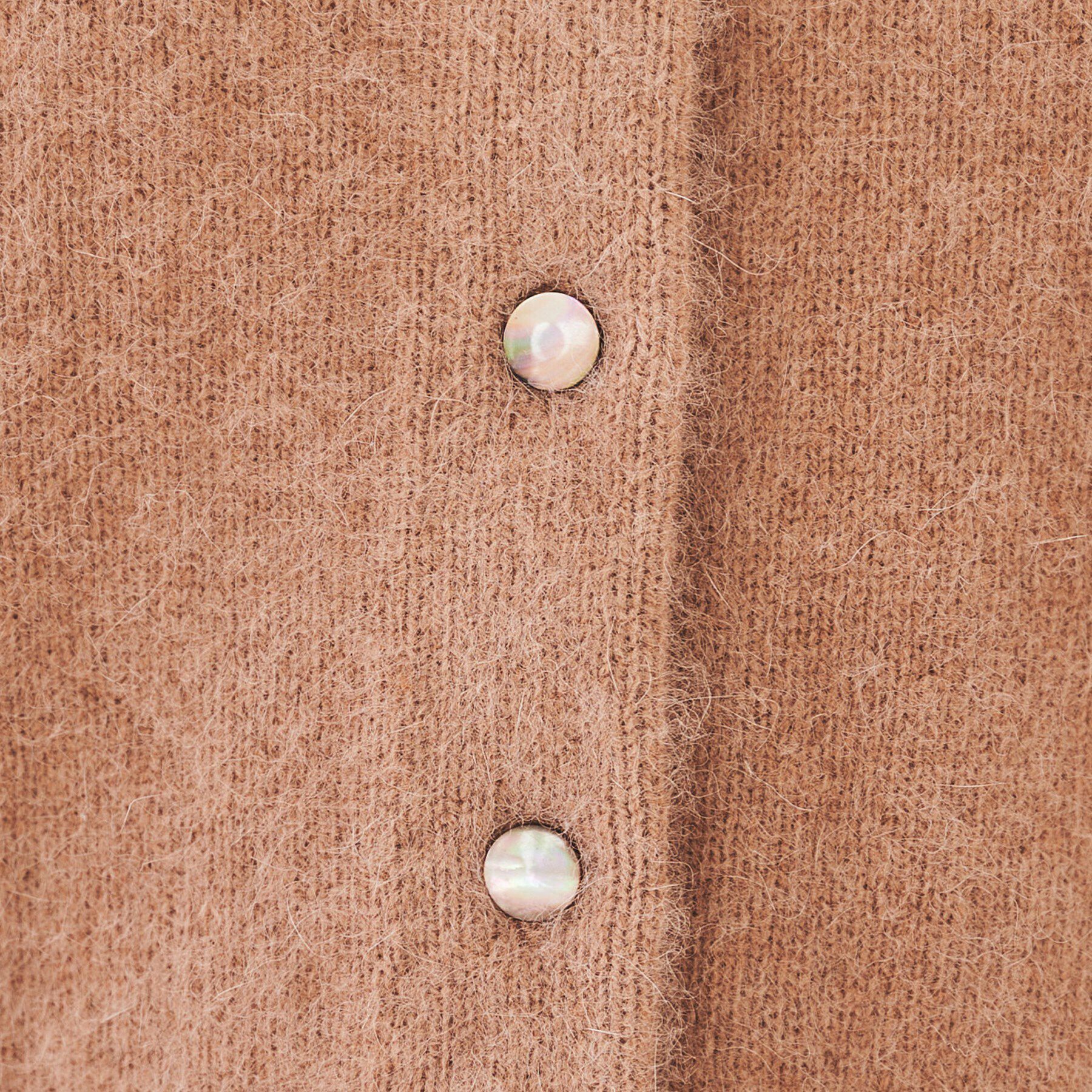 UNTITLED「【ショート丈/一枚着も可能】ウールフォックス Vネックカーディガン」|カーディガン|