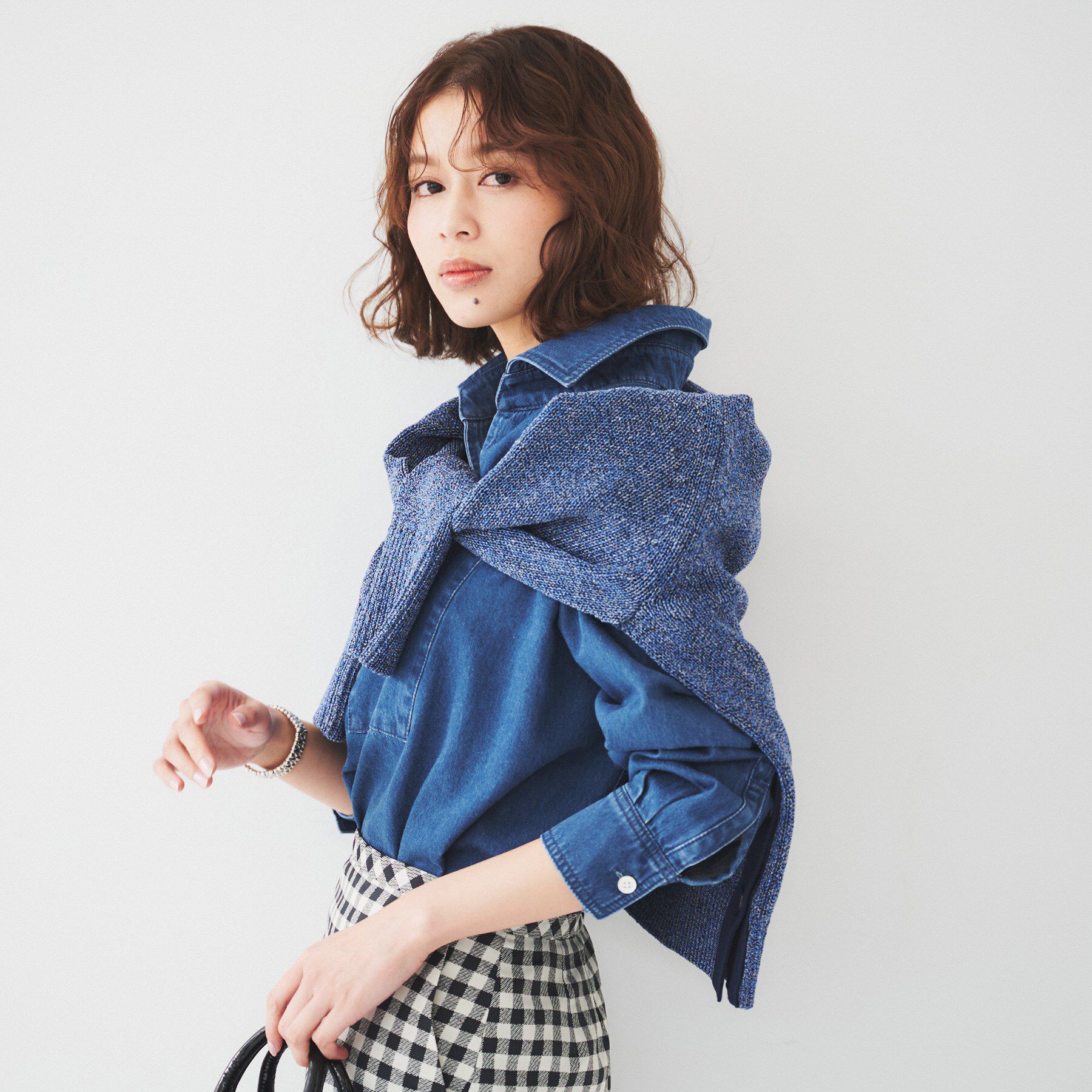 UNTITLED「ボウタイ付きデニムシャツ」|シャツ・ブラウス|