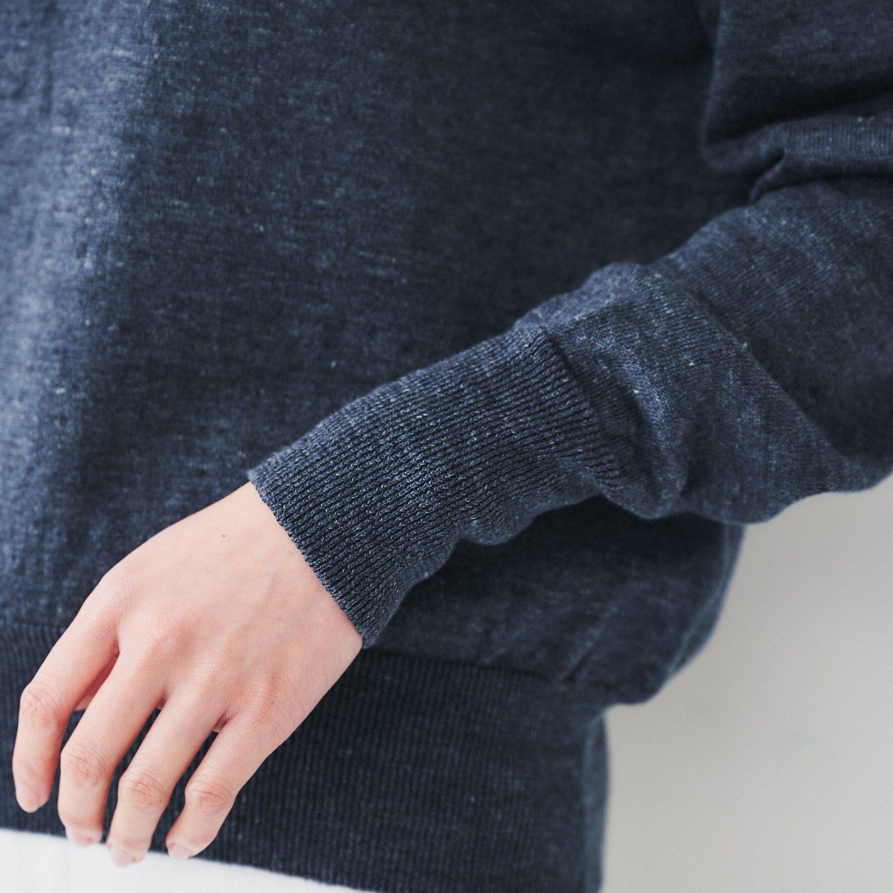 UNTITLED「【アンサンブル可能/洗える】リネン混ベーシックニット」|ニット・セーター|