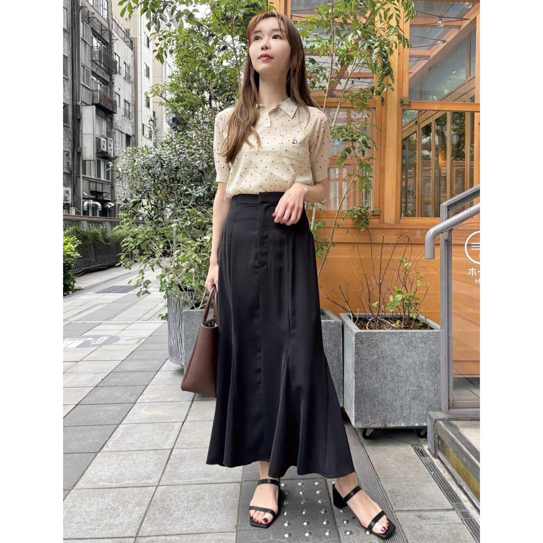 DRESSTERIOR「【大人百花春号掲載 モデル美香さん着用】バックストラップマーメイドスカート」|スカート|