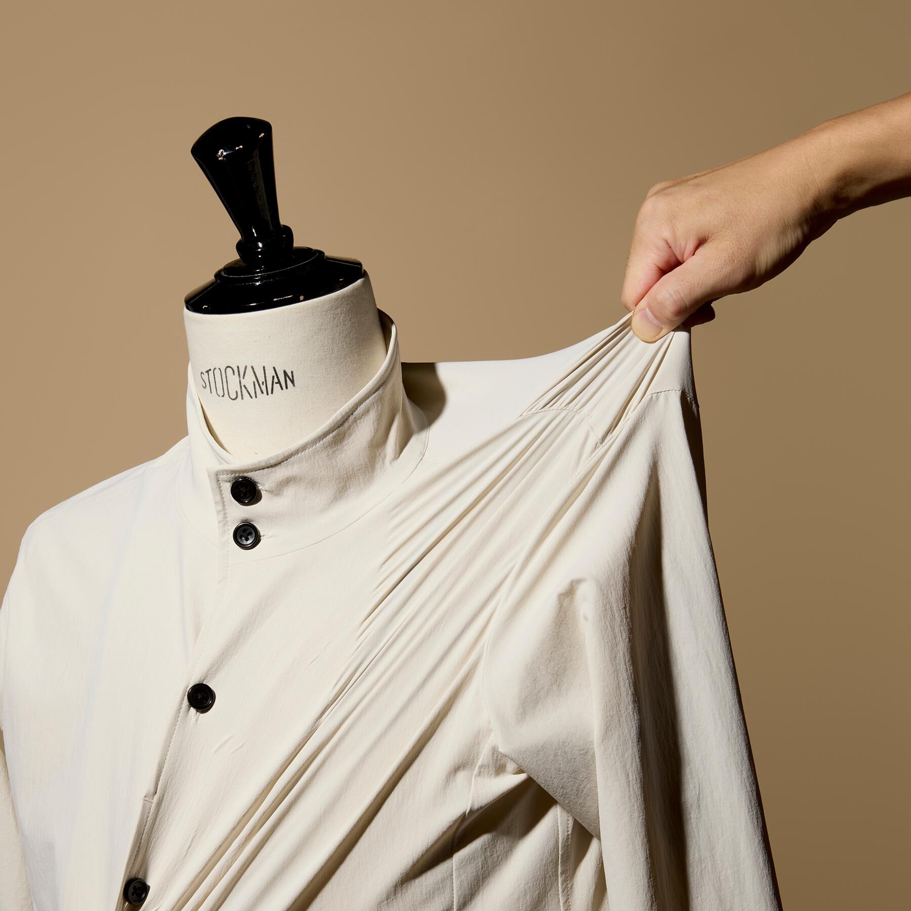 TAKEO KIKUCHI「【3D ナイロン ストレッチ】スタンドカラー シャツブルゾン」|ブルゾン・スタジャン|