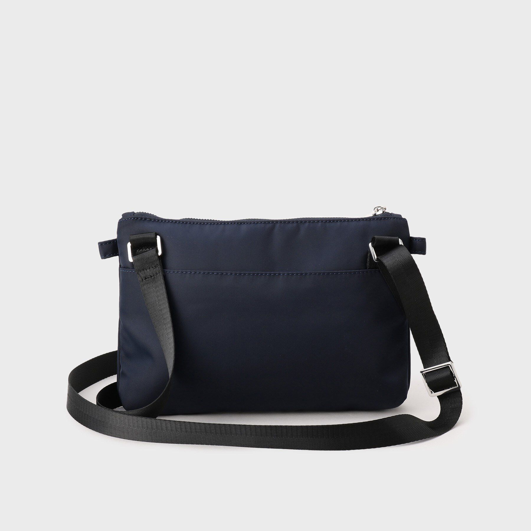 tk.TAKEO KIKUCHI「ナイロンサコッシュ」|ショルダー・メッセンジャー|