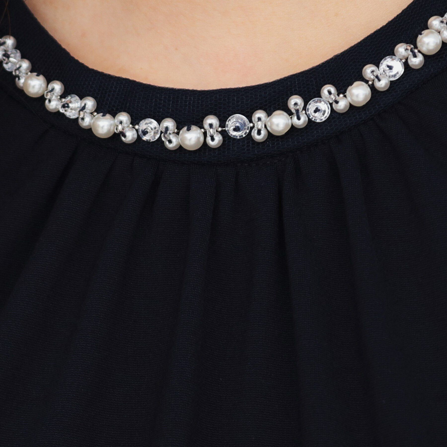 index「UV ストレッチポンチビジューネックトップス【接触冷感/洗濯機洗い可】」|Tシャツ・カットソー|