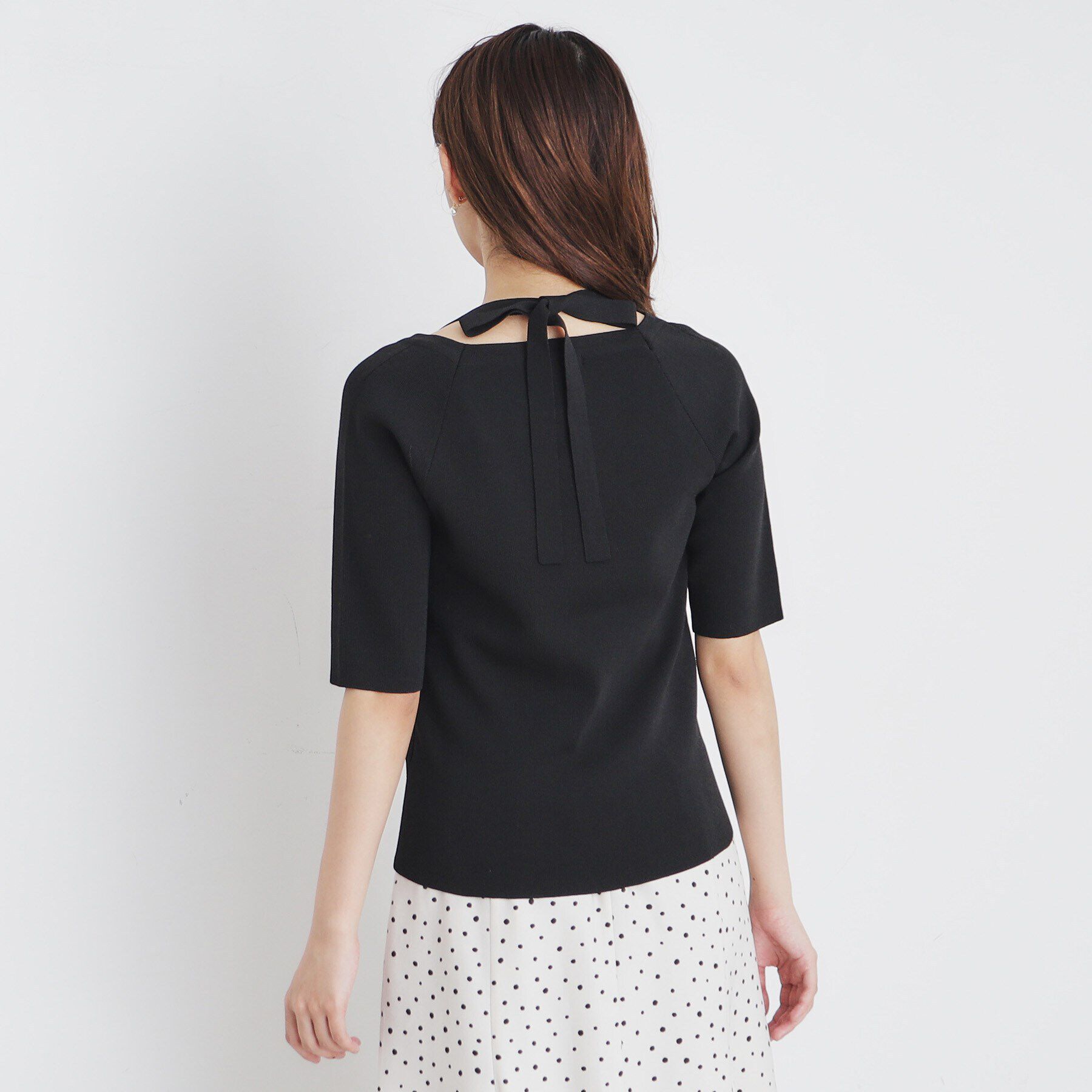 index「スクエアホルターネックニット【洗濯機洗い可】」|ニット・セーター|