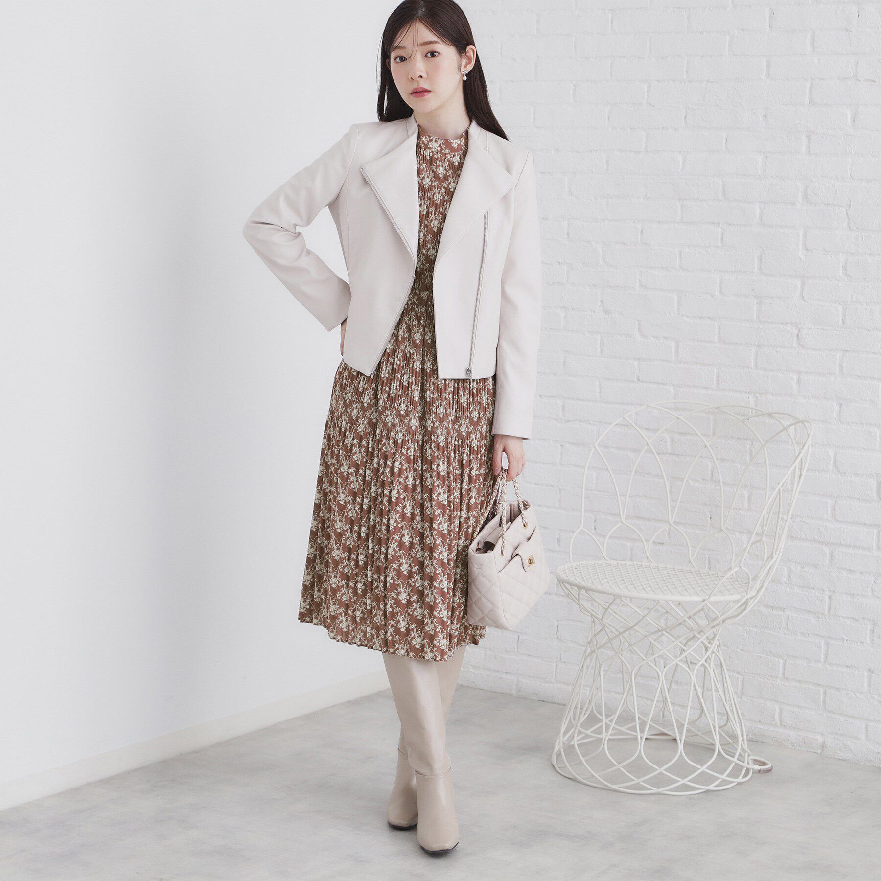 index「マジョリカプリーツ小花柄ワンピース【洗濯機洗い可】」|ワンピース|