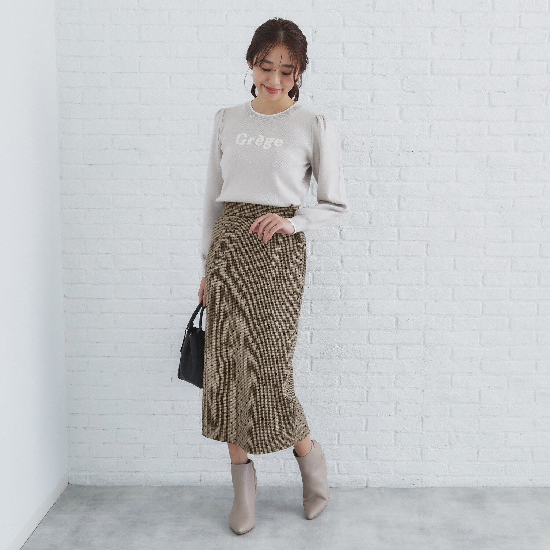 index「千鳥フロッキードットタイトスカート【洗濯機洗い可】」|スカート|