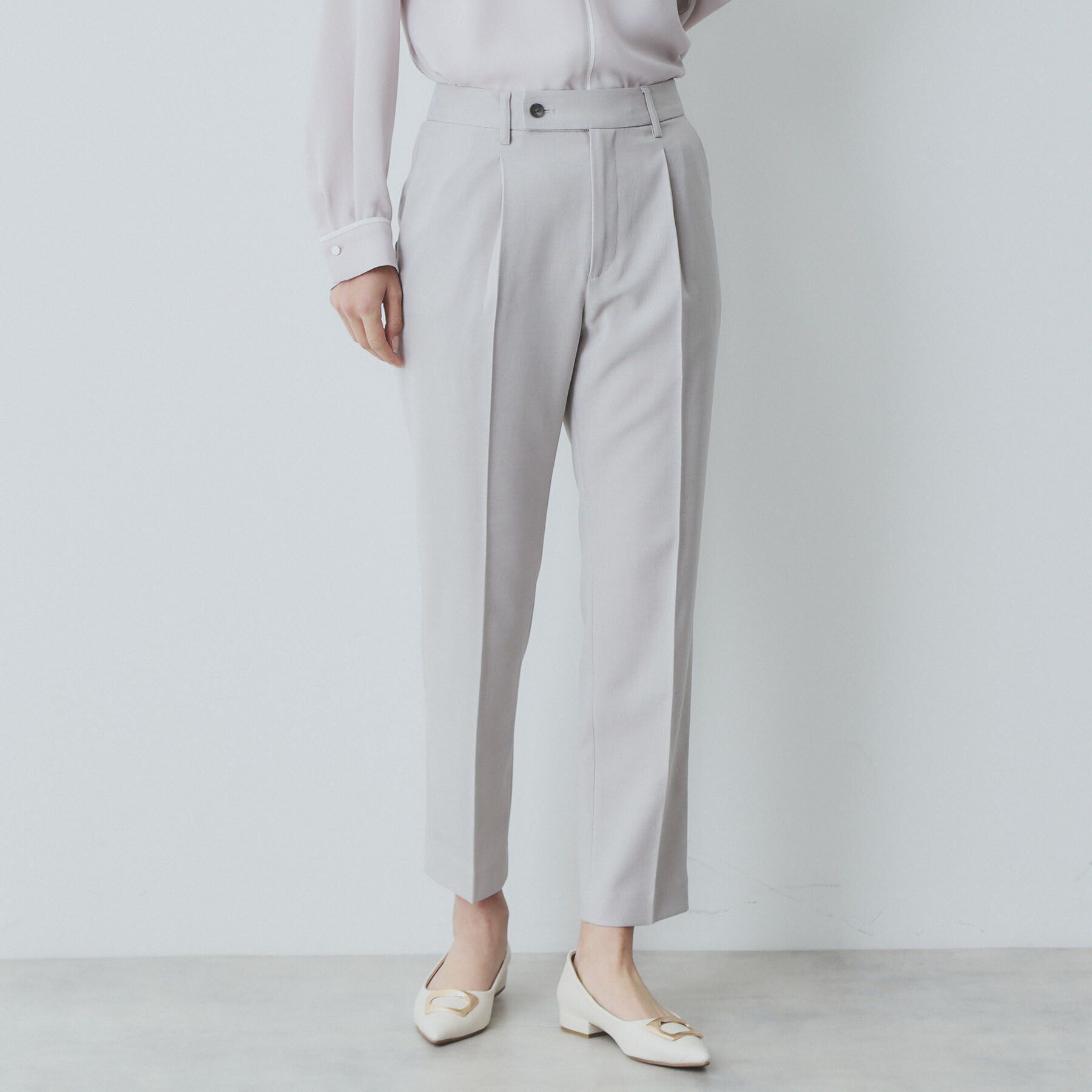 index「ドライタッチストレッチテーパードパンツ/セットアップ対応【洗濯機洗い可/イージーアイロン】」|その他|グレー(012)