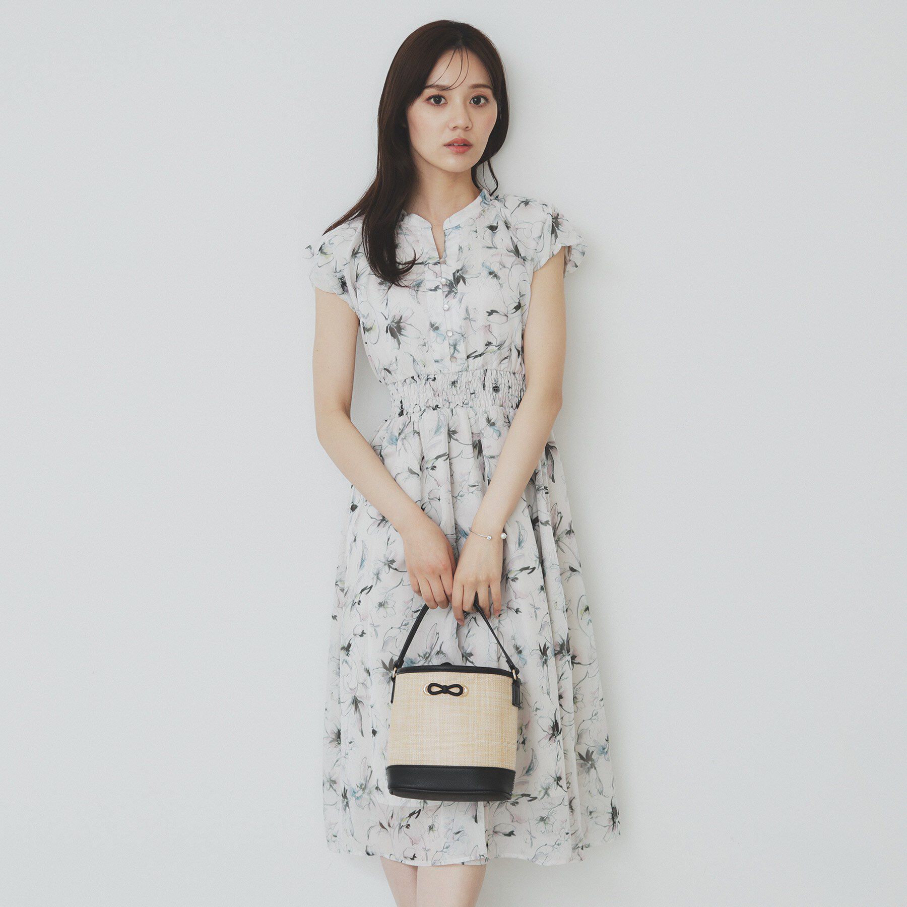 index「シアーフラワーワンピース【洗濯機洗い可】」|ワンピース|アイボリー(104)