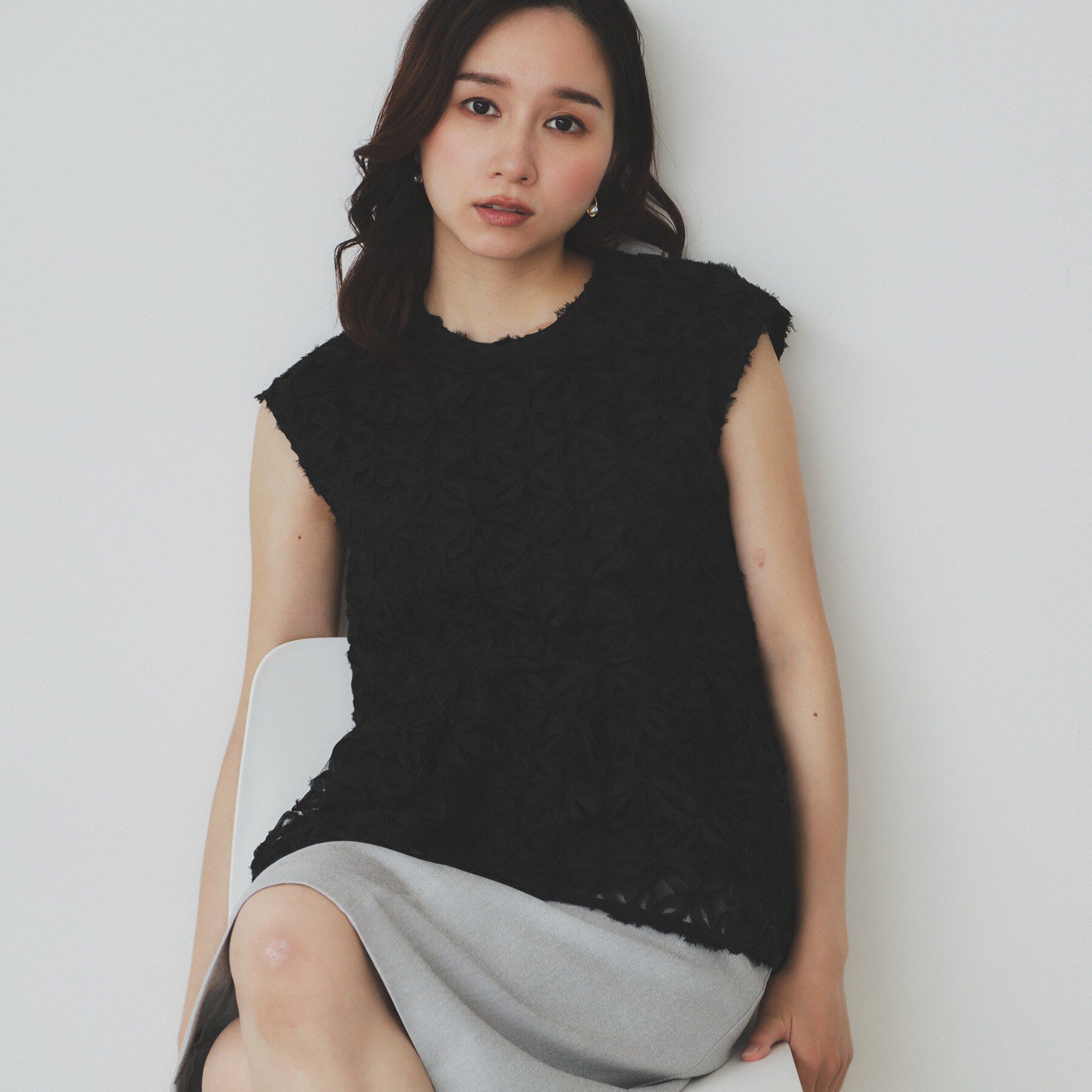 index「フラワーチュール刺繍ペプラムブラウス【洗える】」|シャツ・ブラウス|ブラック(019)