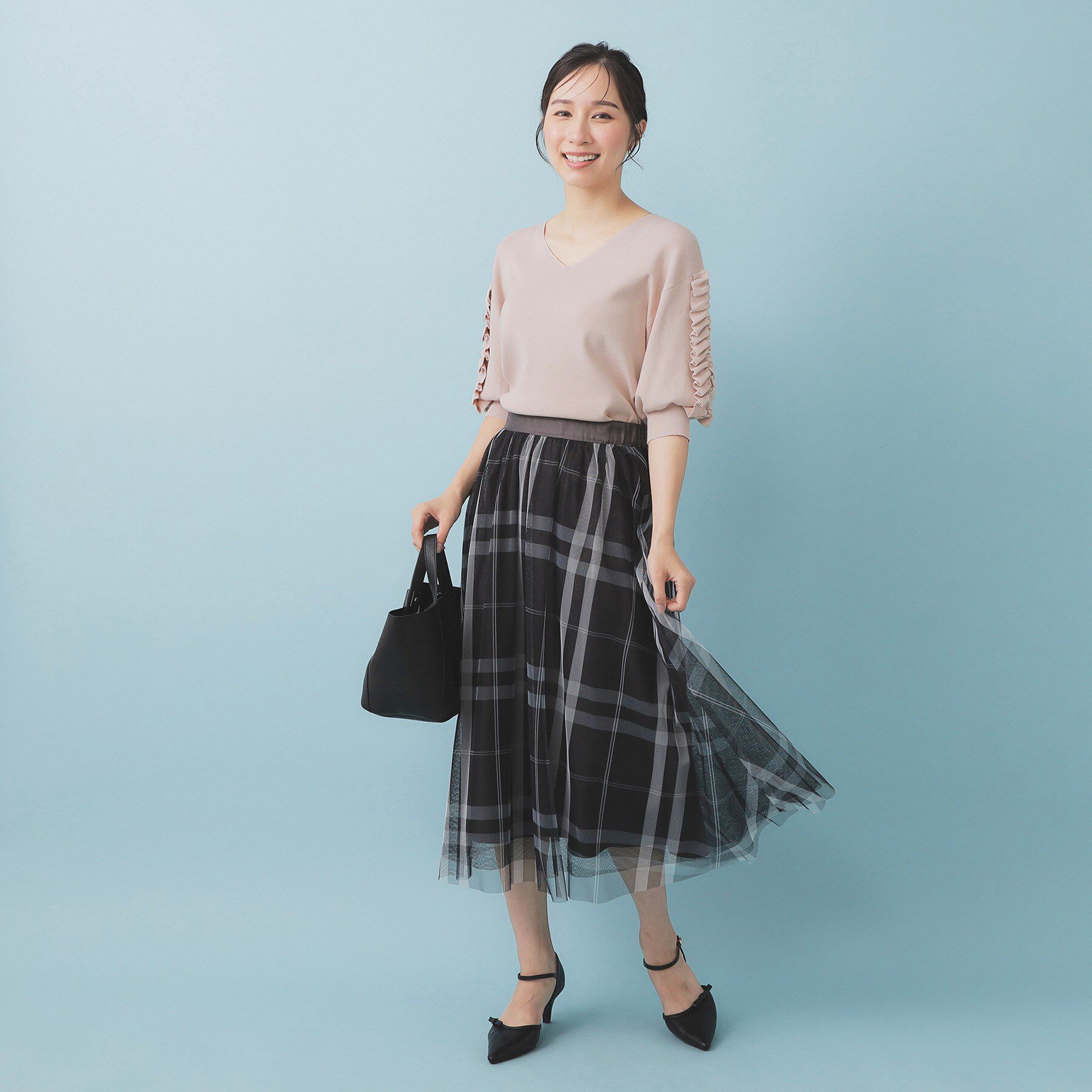 index「ラップフリルVネックニット【洗濯機洗い可/接触冷感/UVケア】」|ニット・セーター|