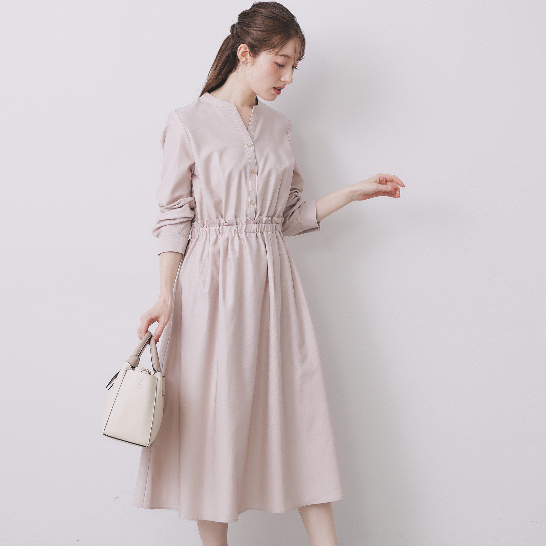 index「シャンブレーツイルドッキングフレアワンピース【洗濯機OK/イージーアイロン】」|ワンピース|