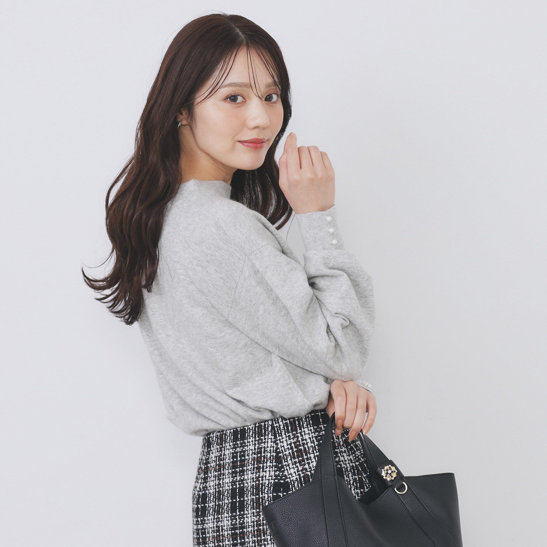 index「ふんわりボトルネックパフスリーブニット【洗濯機OK】」|ニット・セーター|