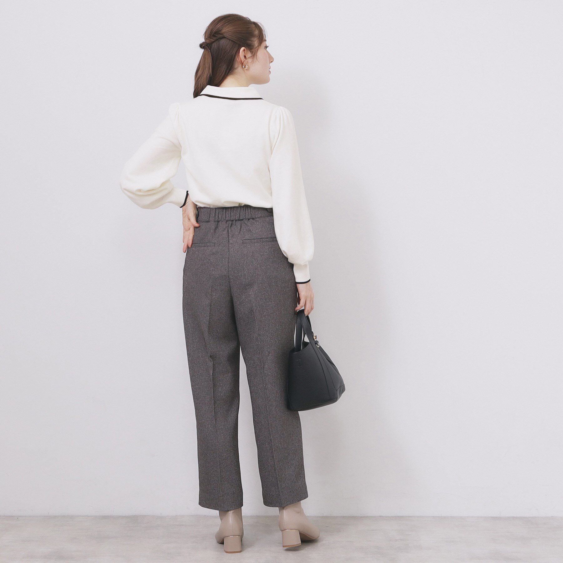 index「ゴールドパーツ付きボウタイニット【洗濯機OK】《10col/XS～LL》」|ニット・セーター|