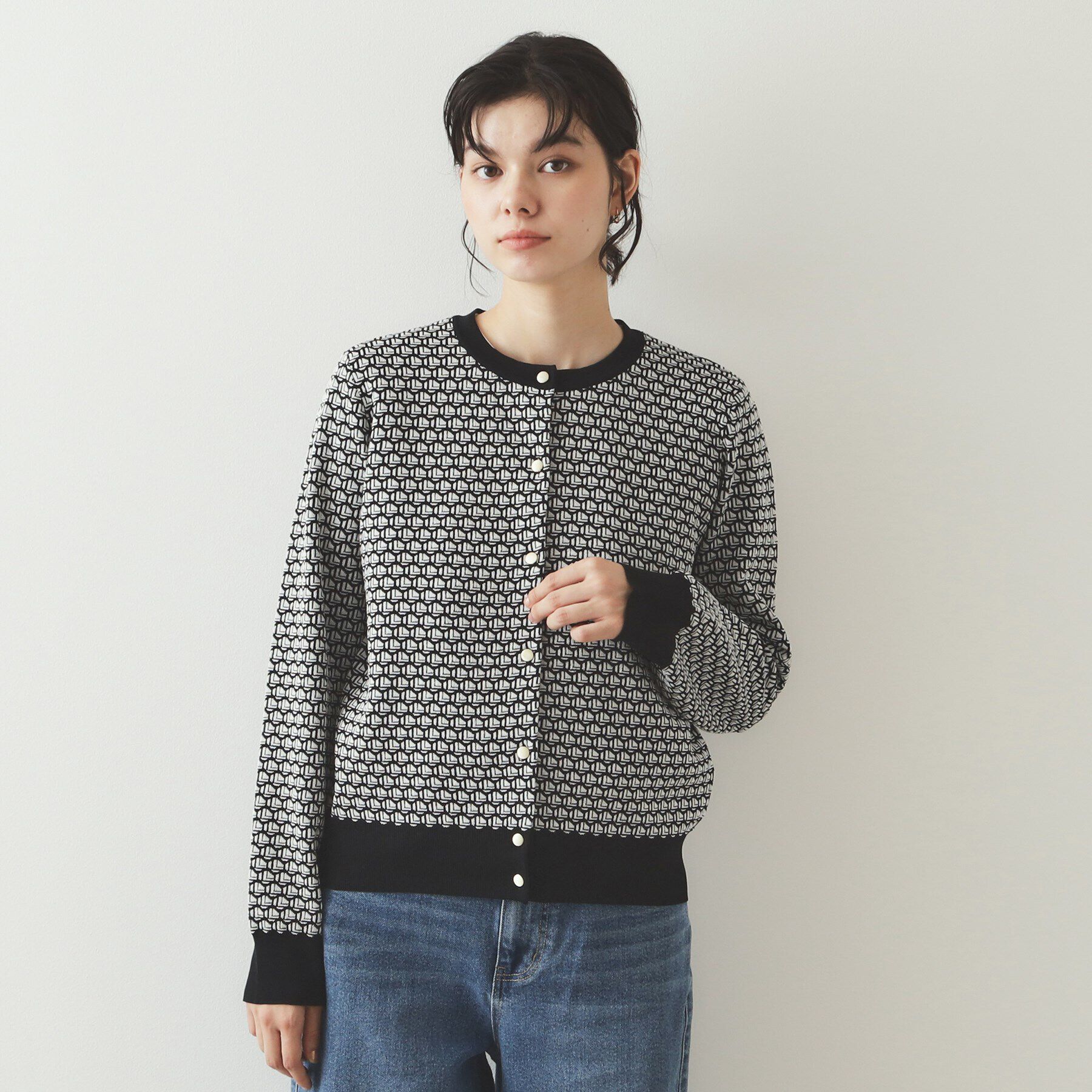 OPAQUE.CLIP「幾何学柄ジャカード ニットカーディガン【洗濯機洗い可/抗ピル】」|カーディガン|