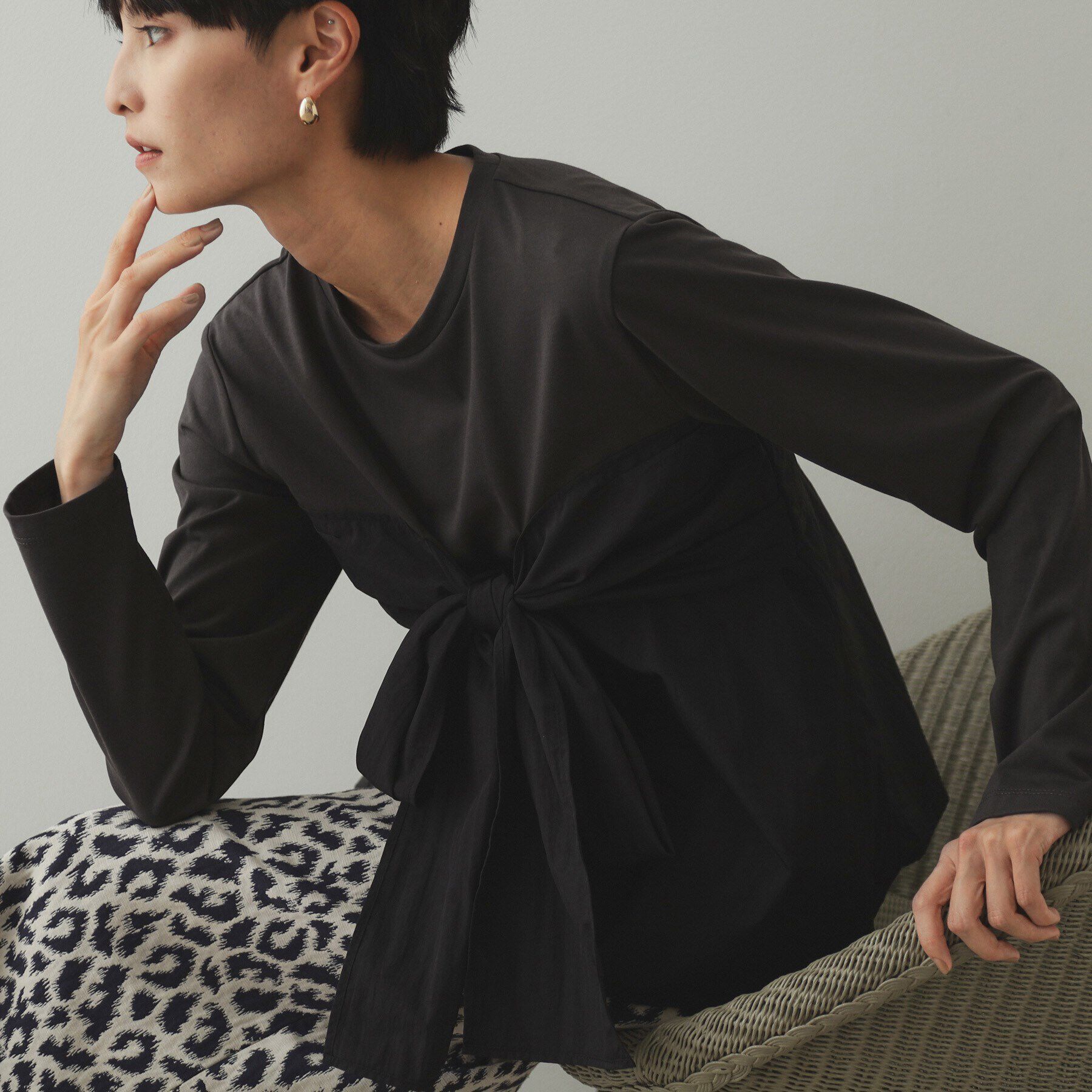 OPAQUE.CLIP「リボンビスチェ ドッキングカットソー【洗濯機洗い可】」|Tシャツ・カットソー|チャコールグレー(5