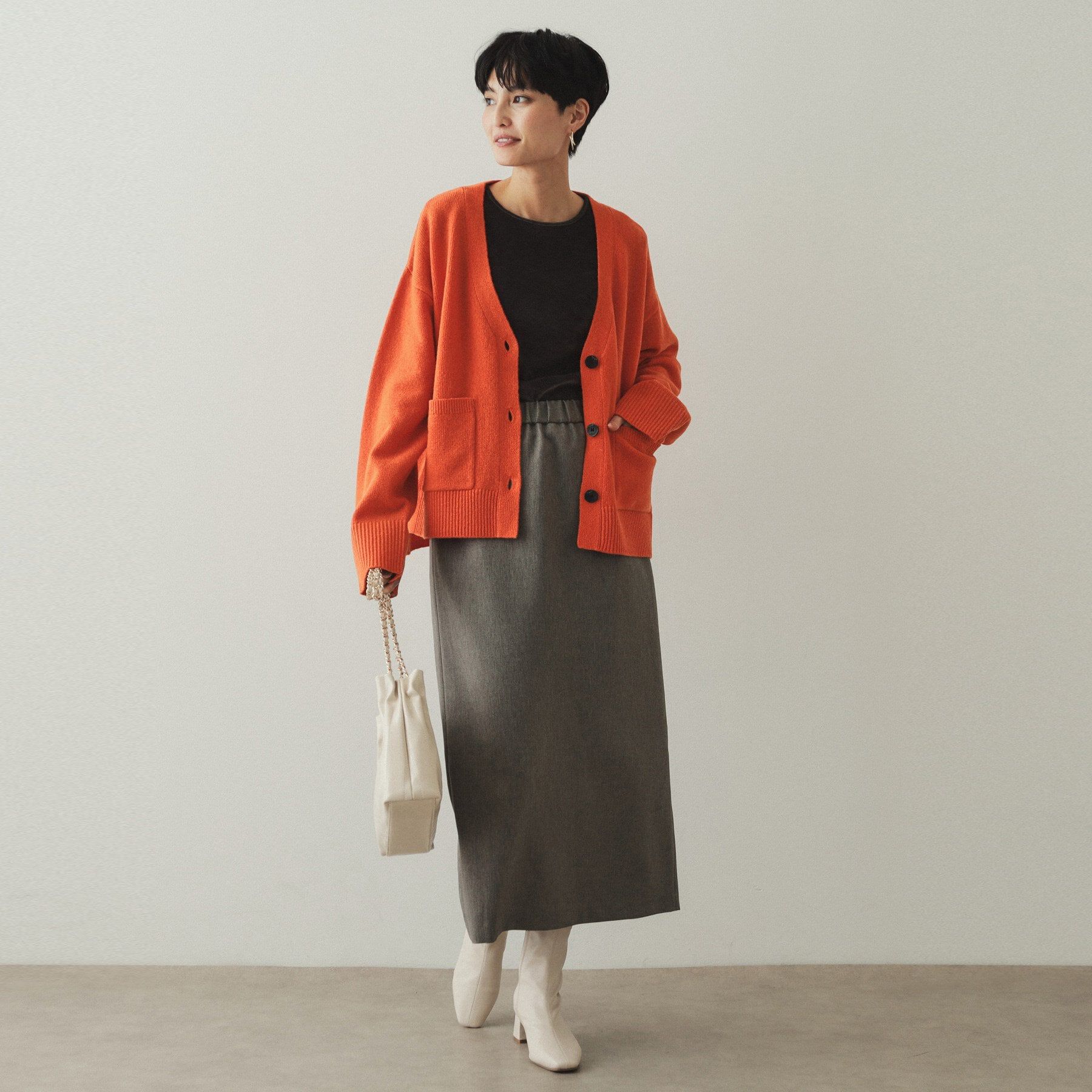 OPAQUE.CLIP「ミドルゲージVネックニットカーディガン／FILIVIVI・フィルビビ【洗える】」|カーディガン|