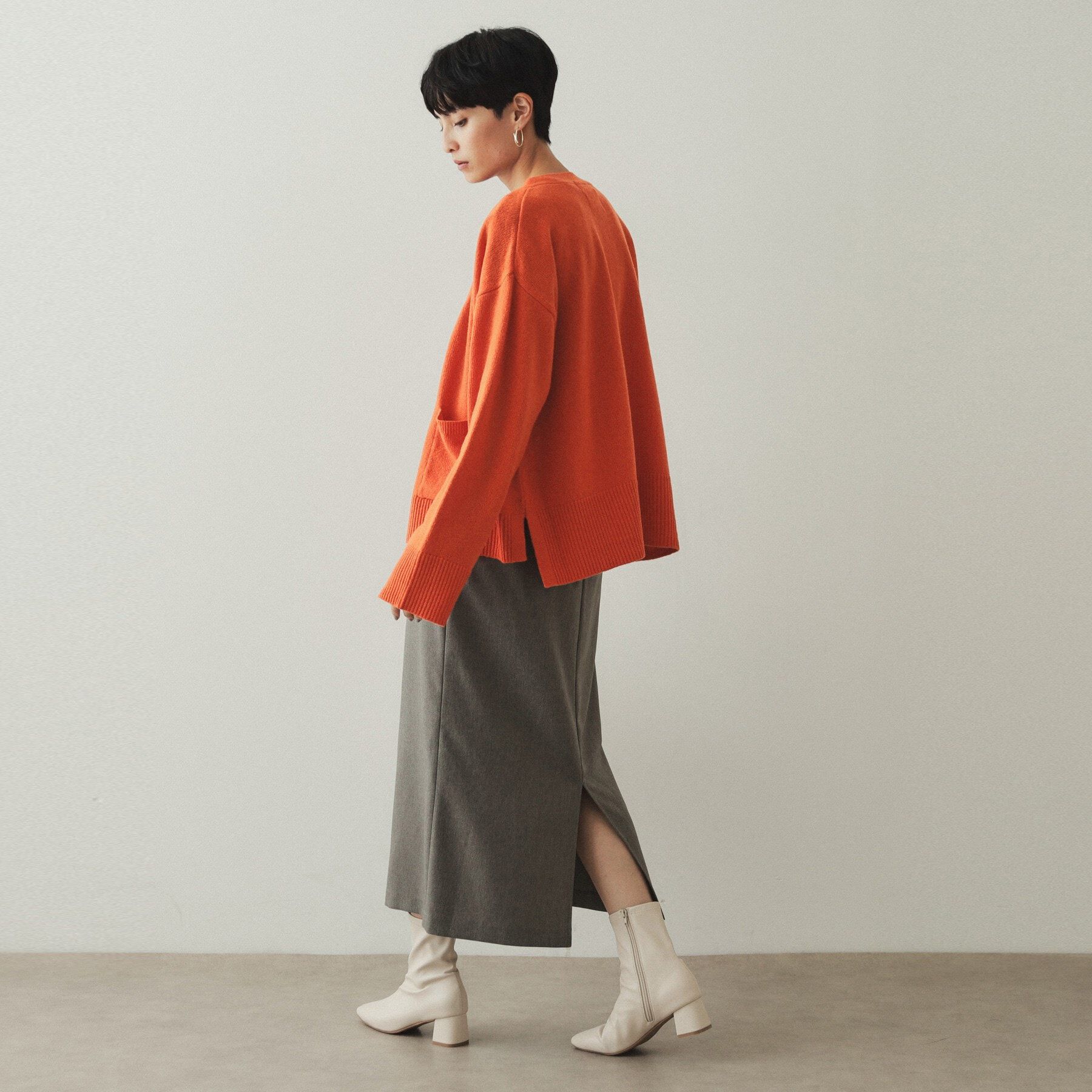 OPAQUE.CLIP「ミドルゲージVネックニットカーディガン／FILIVIVI・フィルビビ【洗える】」|カーディガン|