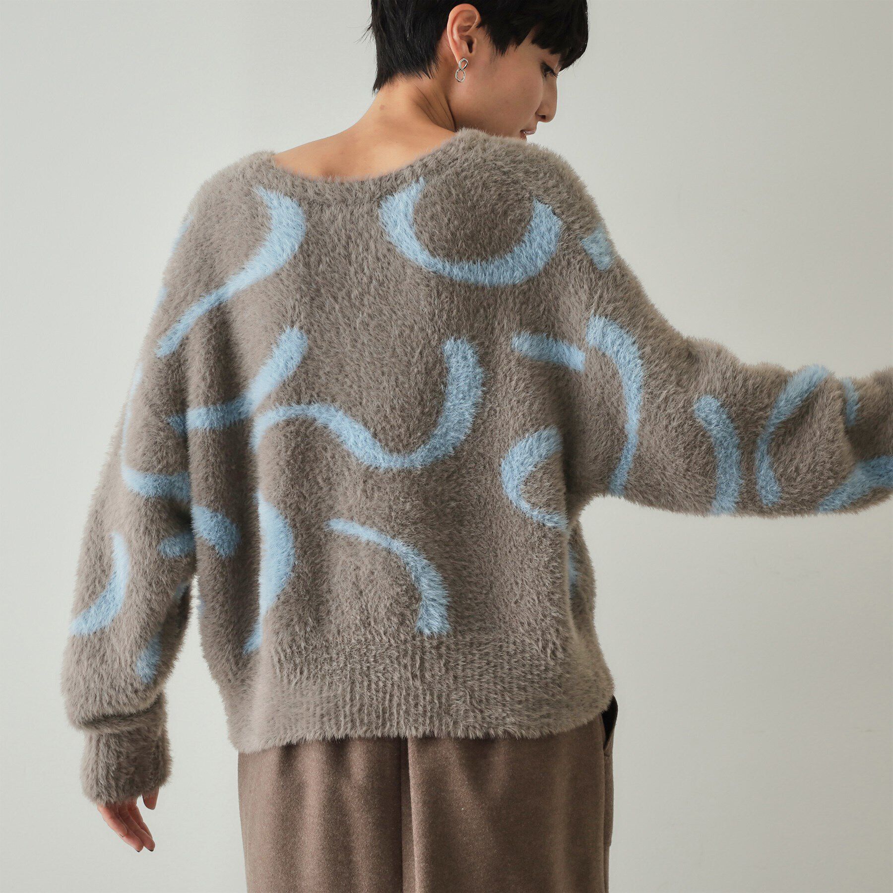 OPAQUE.CLIP「アート柄ジャカードニット【洗濯機洗い可/抗ピル】」|ニット・セーター|