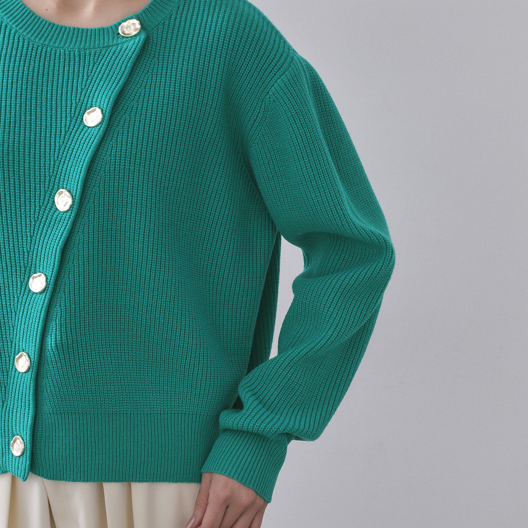 OPAQUE.CLIP「アシンメトリーボタンカーディガン【洗濯機OK】」|カーディガン|