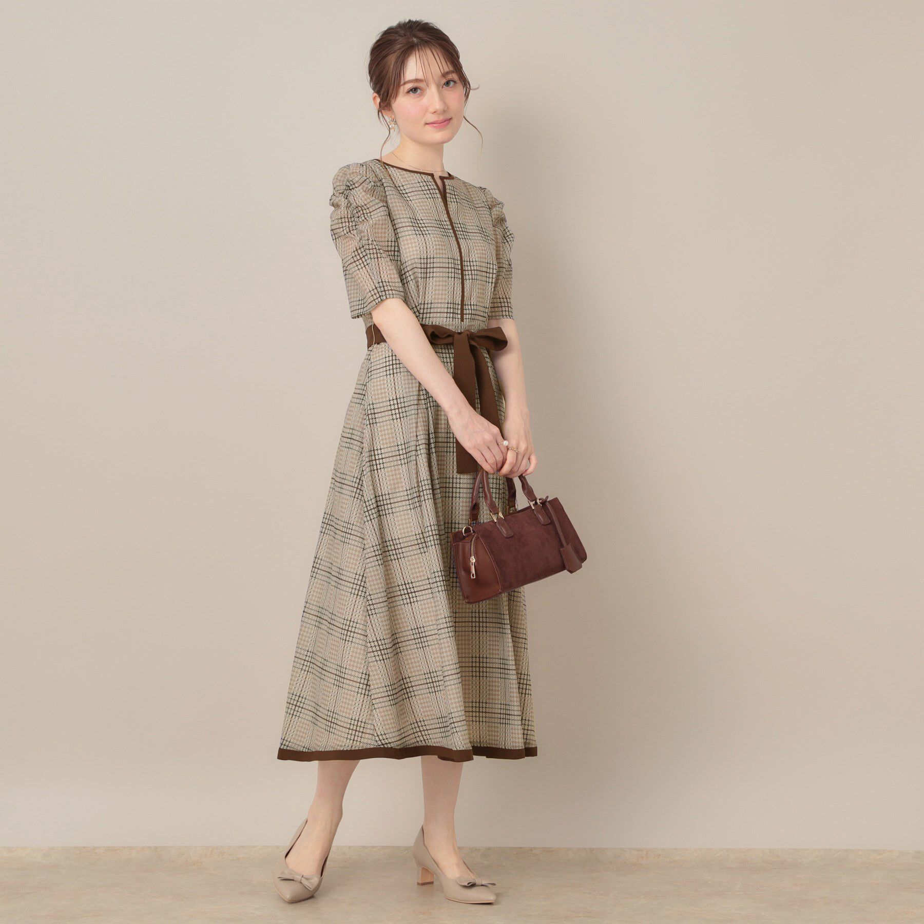 Couture broach「【美シルエット・5分袖】シアーチェックオーガンワンピース」|ワンピース|