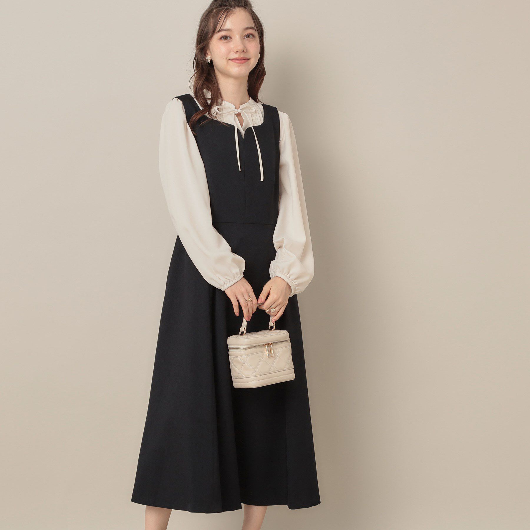 Couture broach「【帯電防止・通勤】ハートネック フレアージャンスカ」|ワンピース|