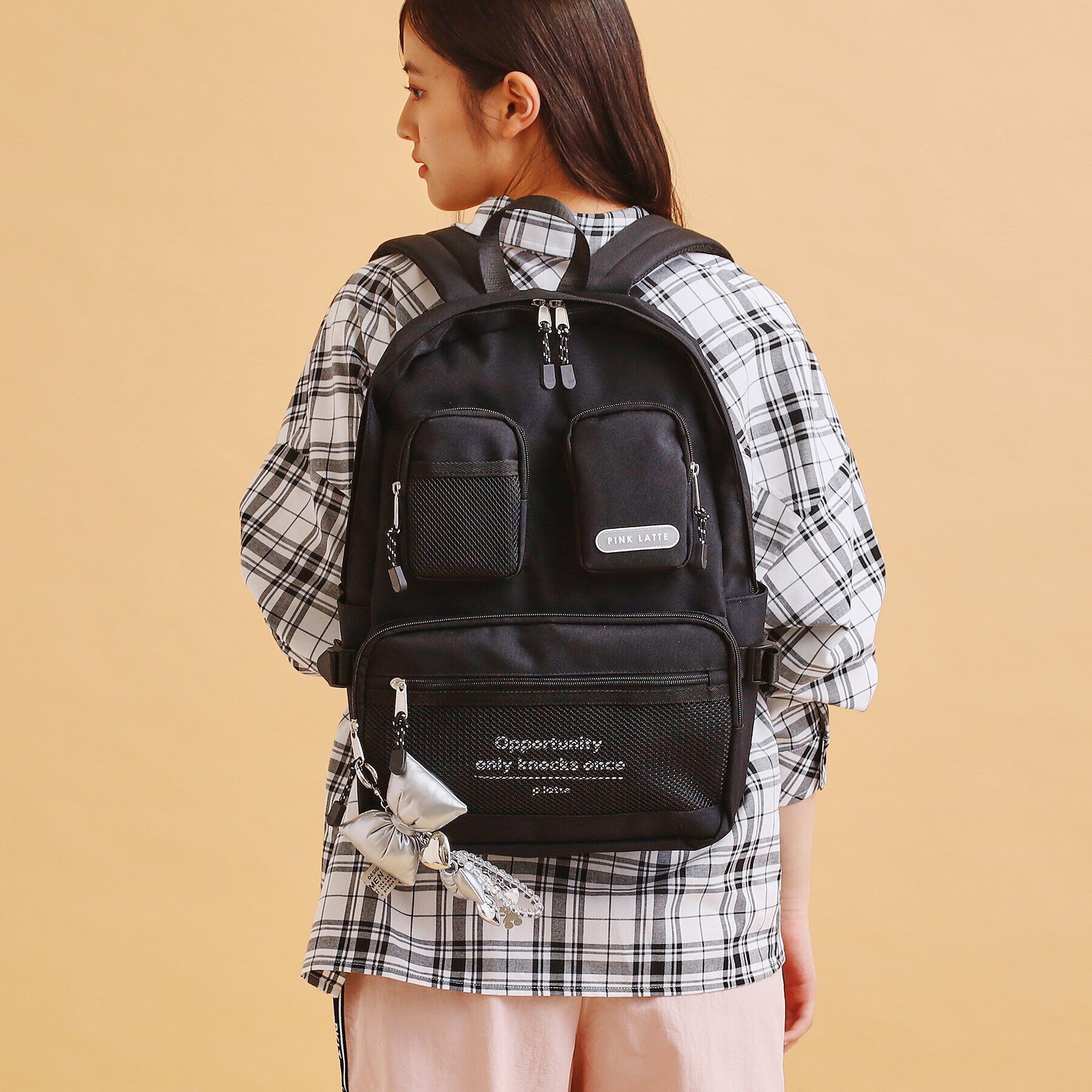 PINK-latte「【本体容量約14L】Wポケットリュック」|リュック|ブラック(019)