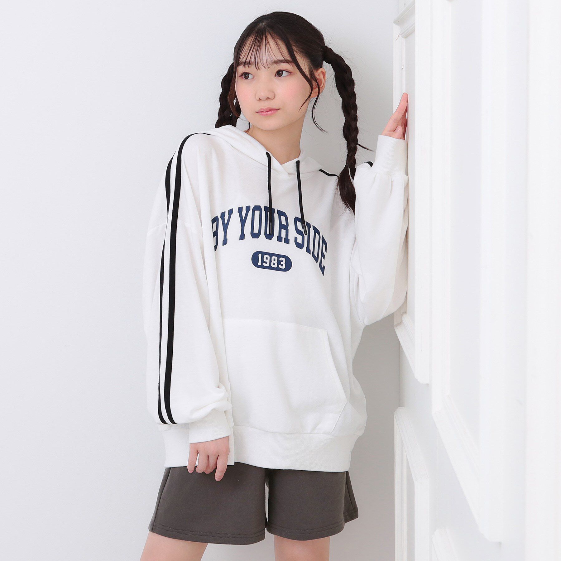 PINK-latte「袖ラインパーカ＋ショートパンツセット」|その他|オフホワイト(003