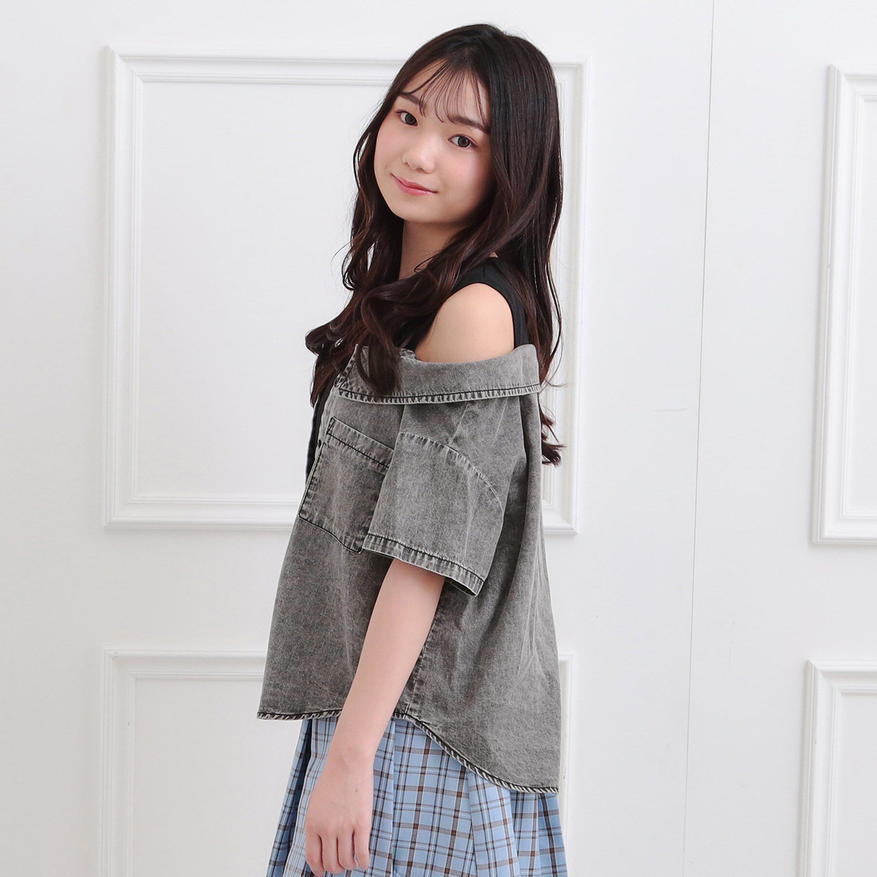 PINK-latte「肩あきデニムドッキングシャツ」|Tシャツ・カットソー|