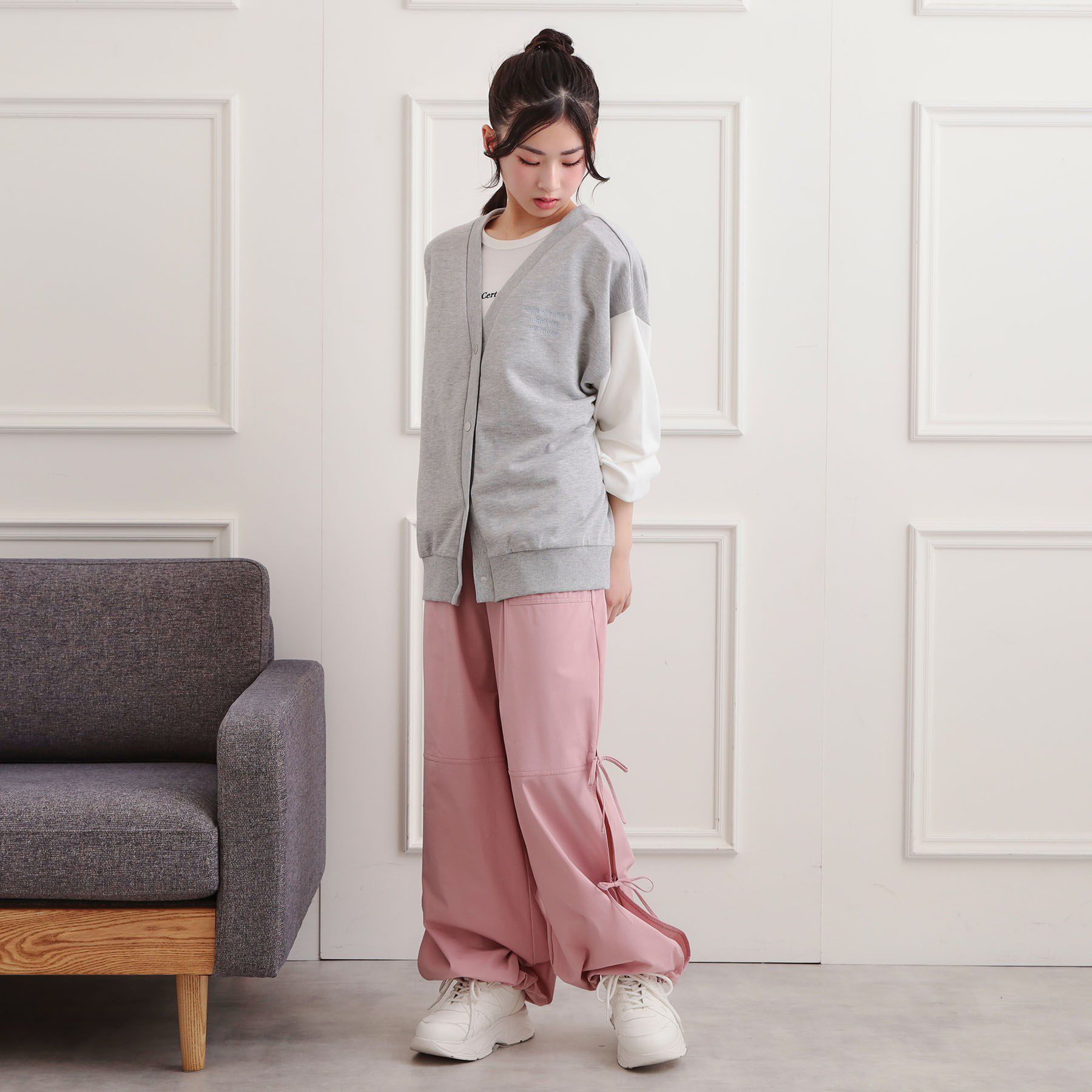 PINK-latte「バックカレッジVネックカーディガン」|カーディガン|