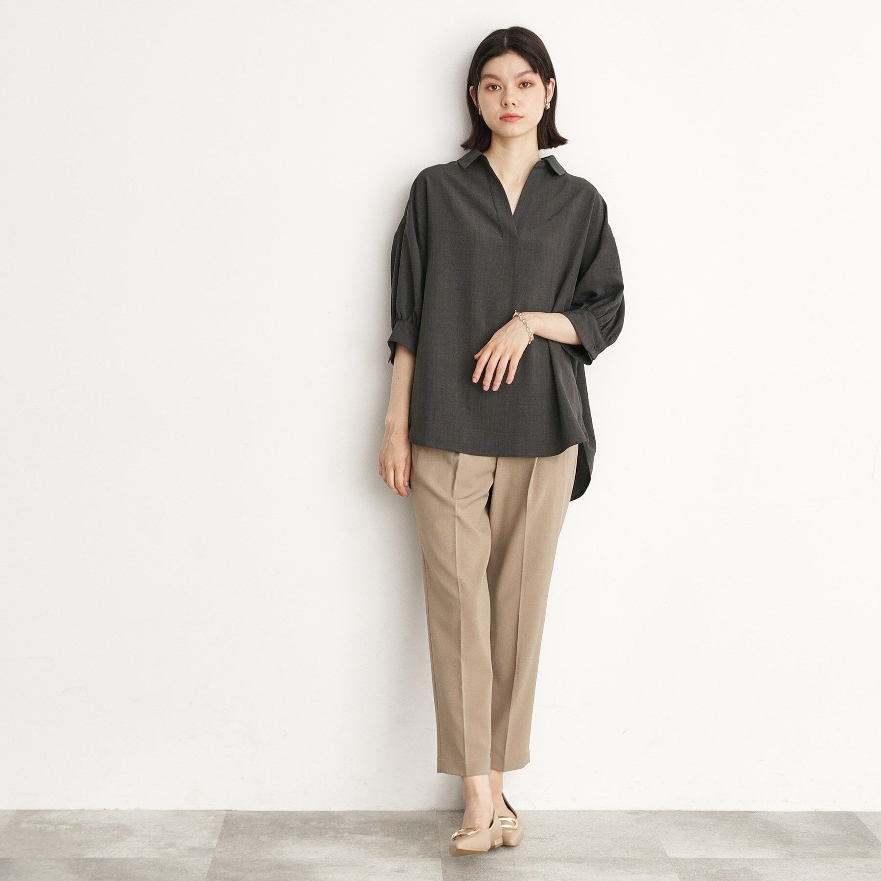 THE SHOP TK「麻調うしろギャザーブラウス」|シャツ・ブラウス|
