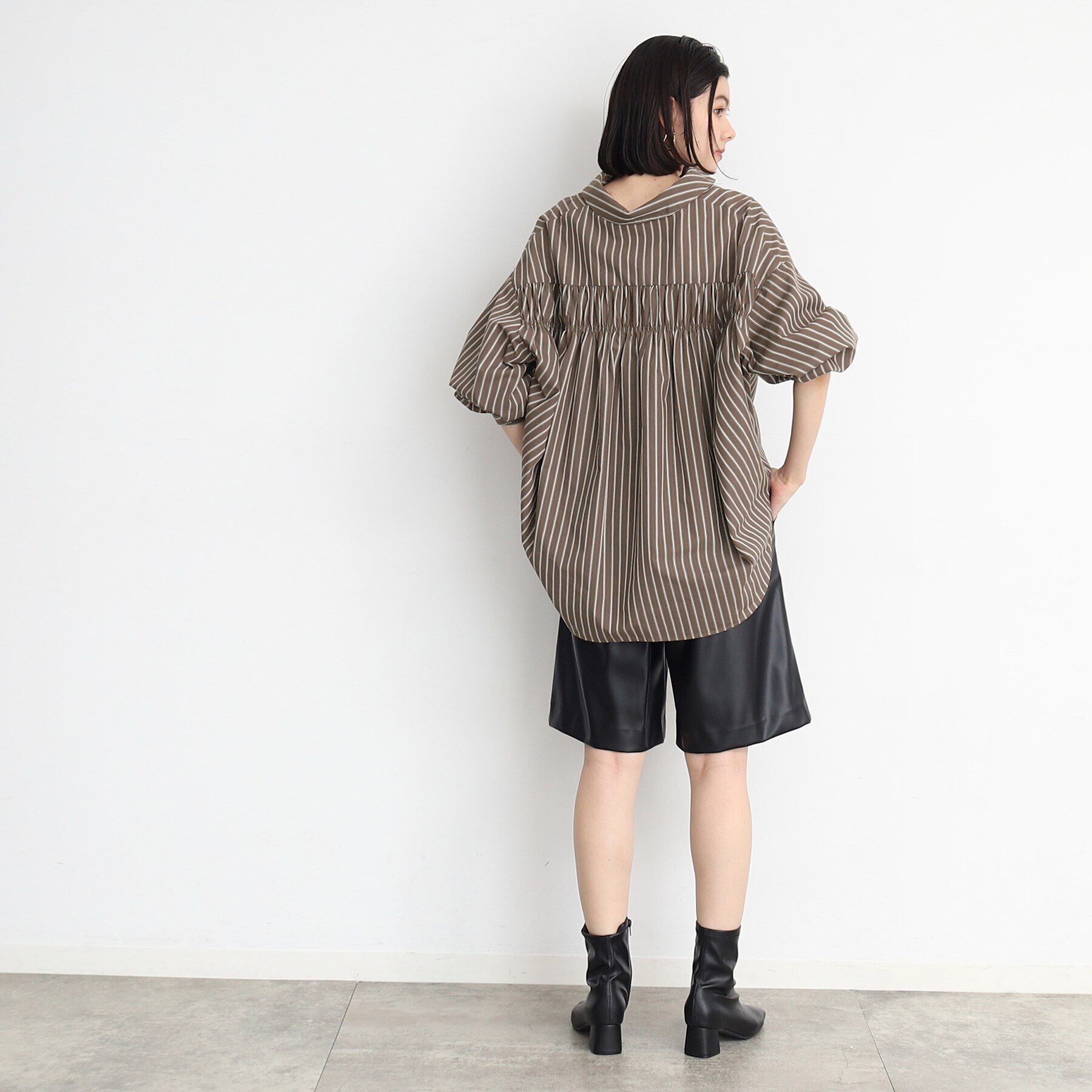THE SHOP TK「【＠BAILA掲載】バックシャーリングシャツ/魅せる体形カバー服/洗える/ヒルナンデス！で紹介！」|シャツ・ブラウス|