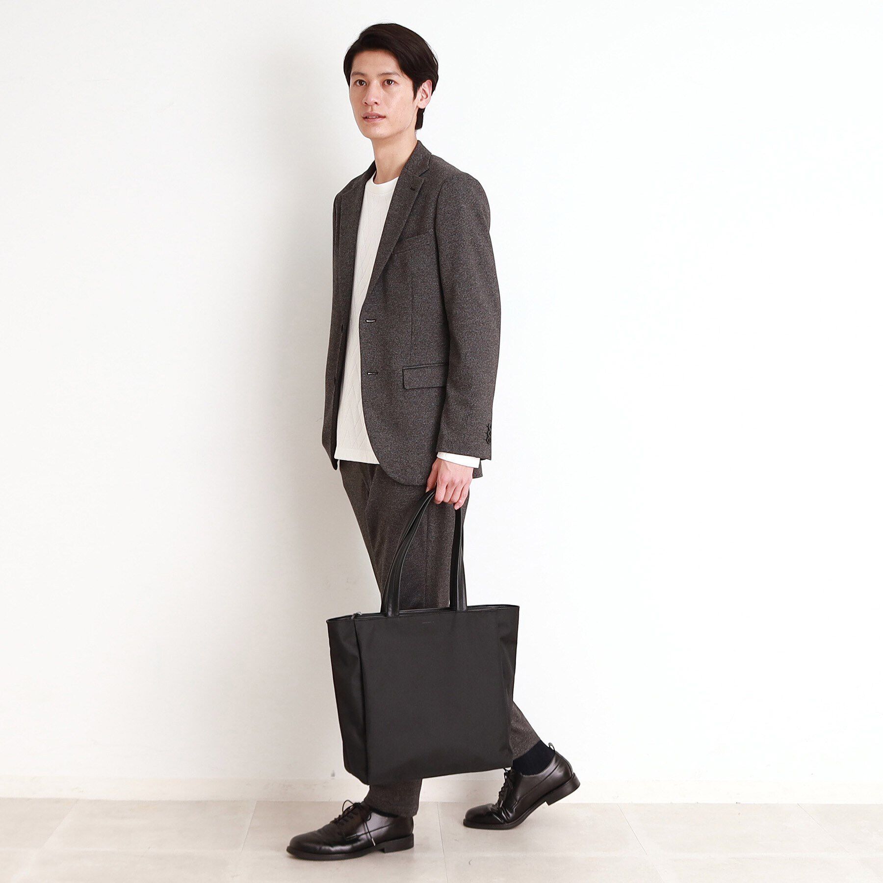 THE SHOP TK「10ポケット軽量マルチトート ON・OFF兼用／PCポケット付き」|トートバッグ|