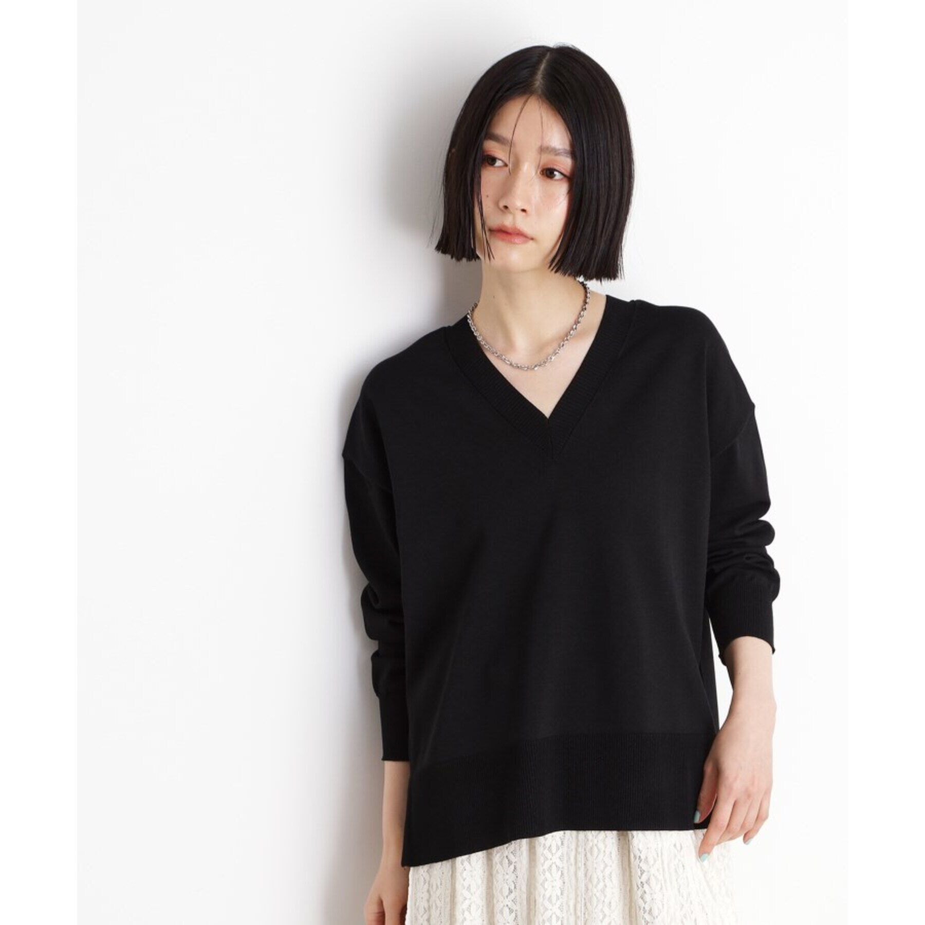 THE SHOP TK「【毛玉になりにくい】さらっとキレイVネックニット/洗濯機OK」|ニット・セーター|